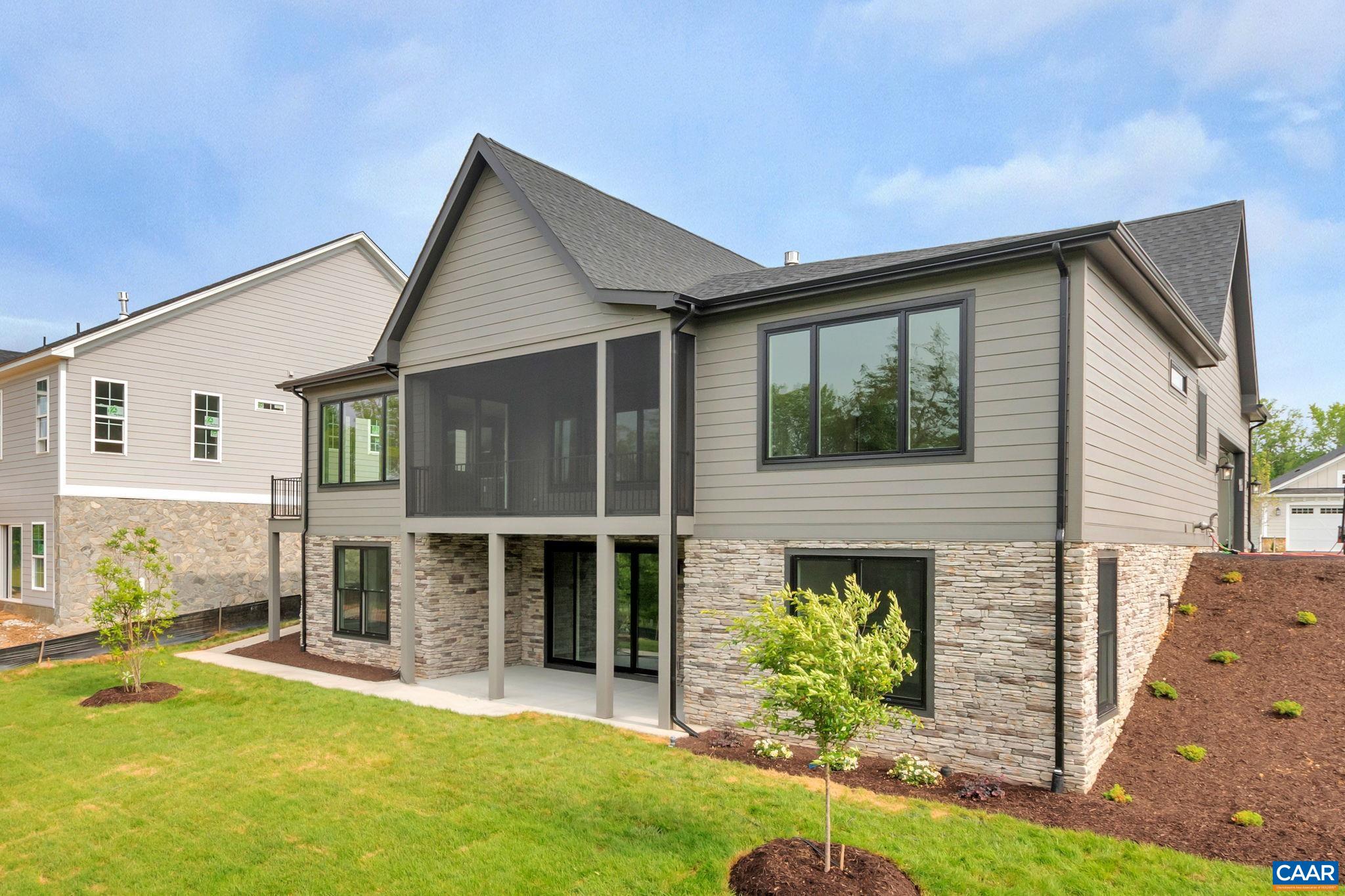 4 LONICERA WAY