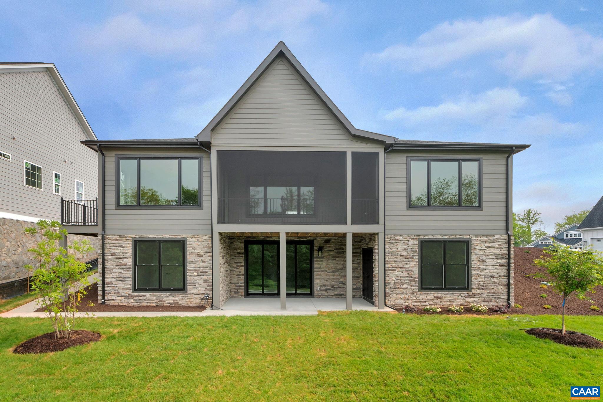 4 LONICERA WAY
