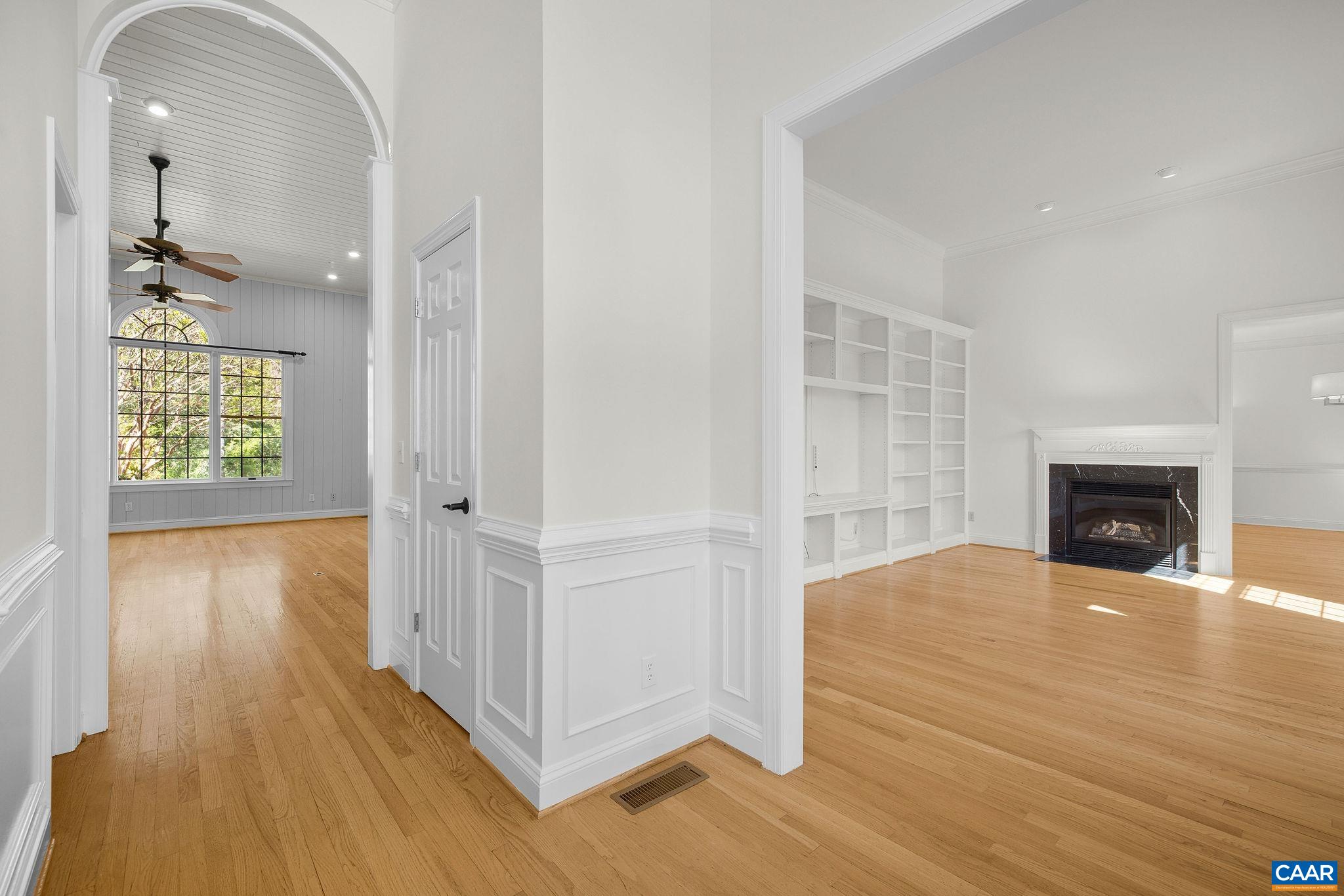 935 GARTH RD