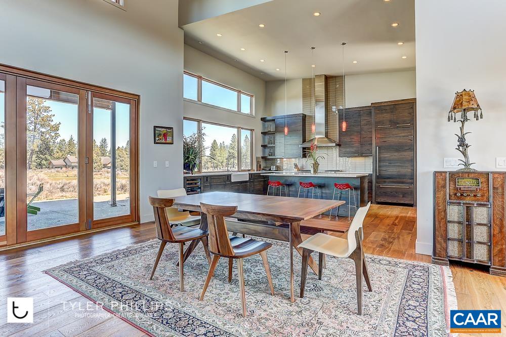 3 DICK WOODS RD