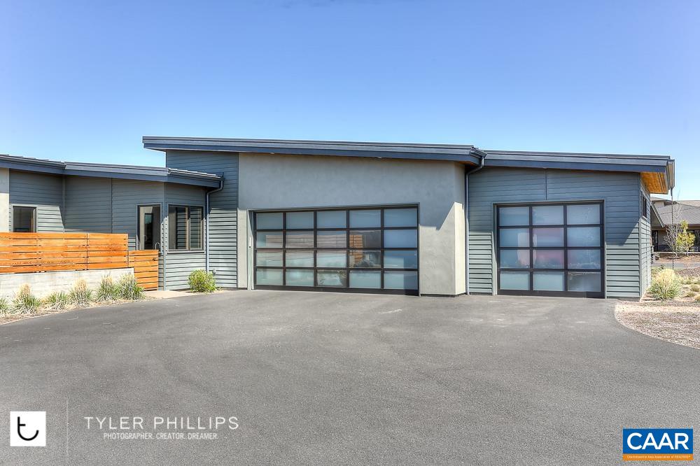 3 DICK WOODS RD