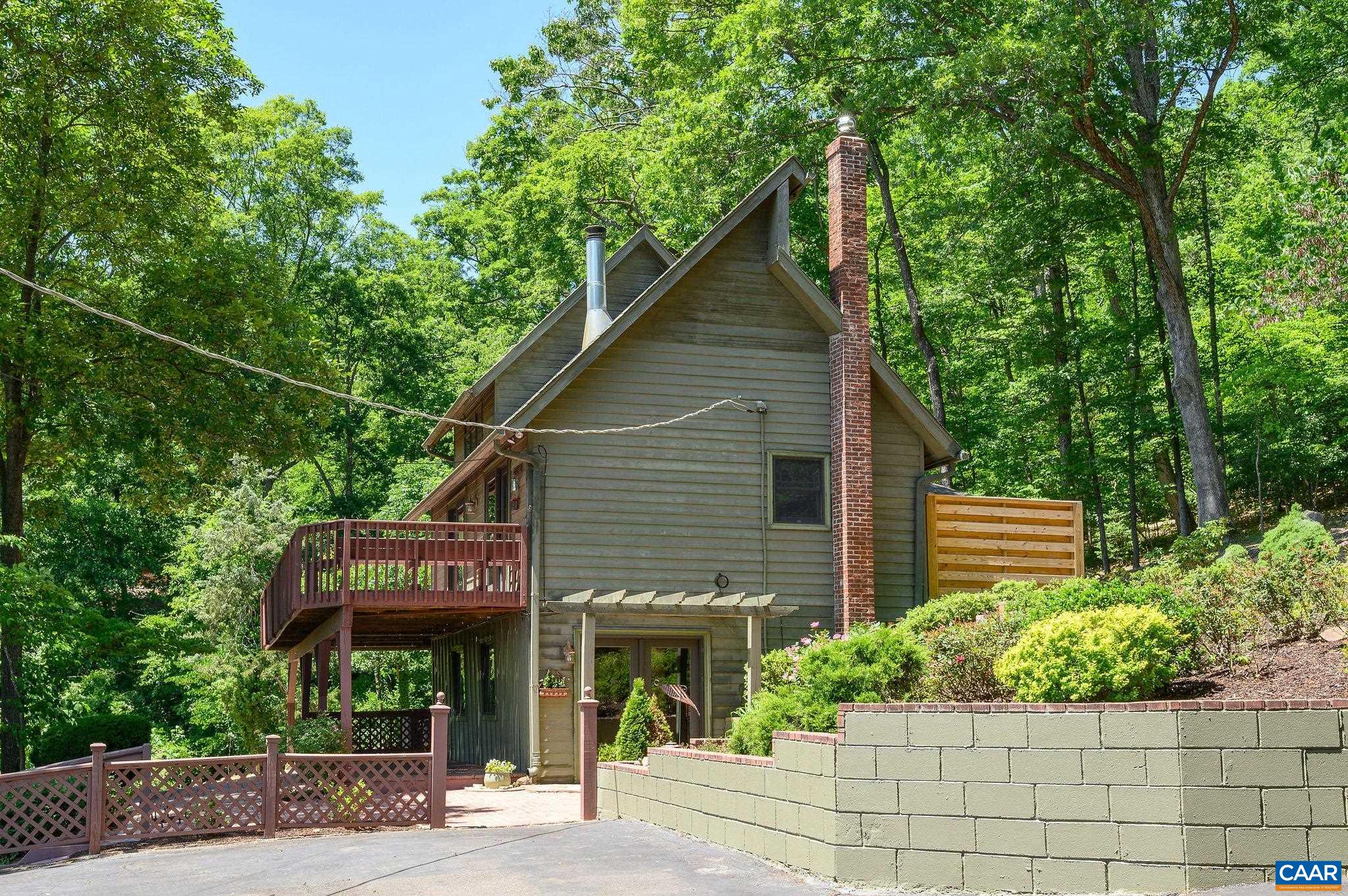 394 PASTUREGATE LN