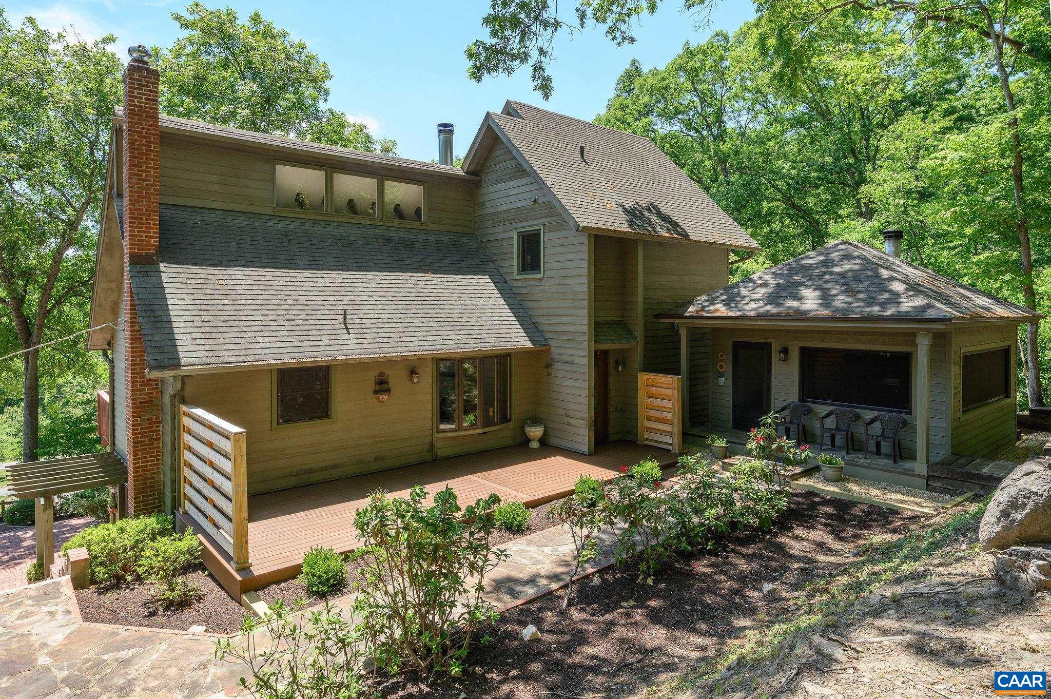 394 PASTUREGATE LN