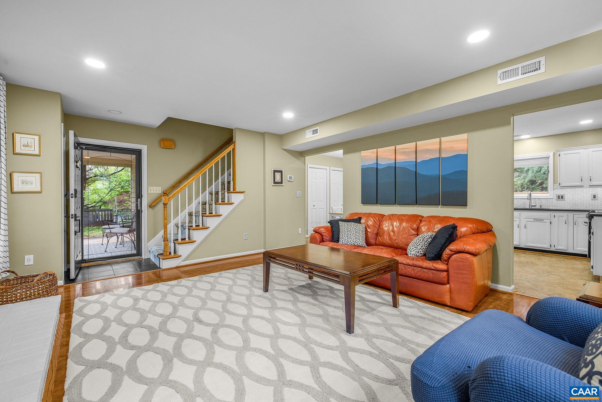 149 MILL CREEK DR