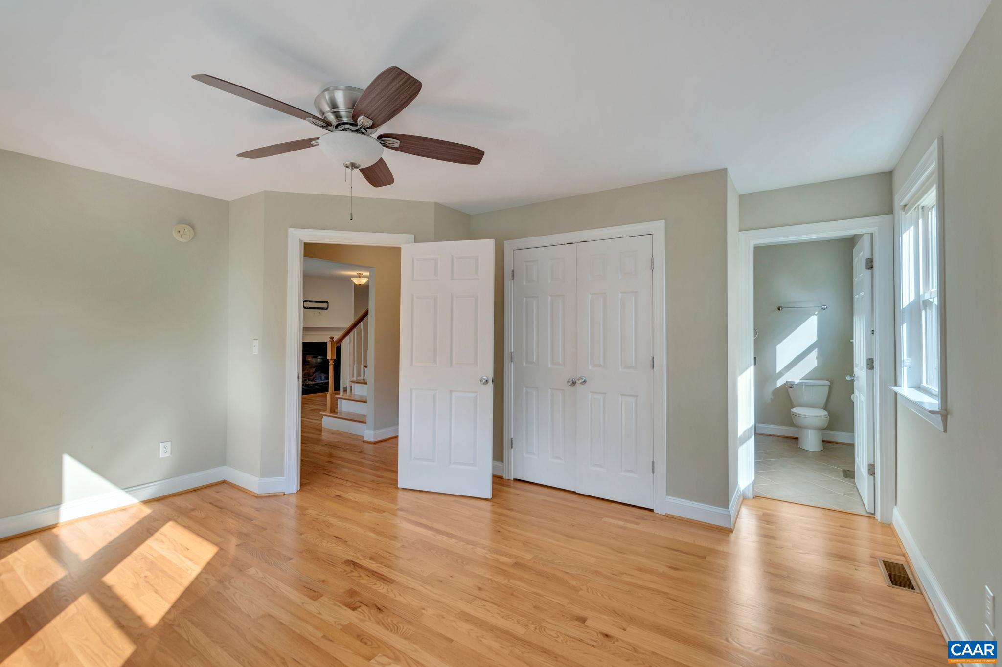 2313 WAYNE AVE