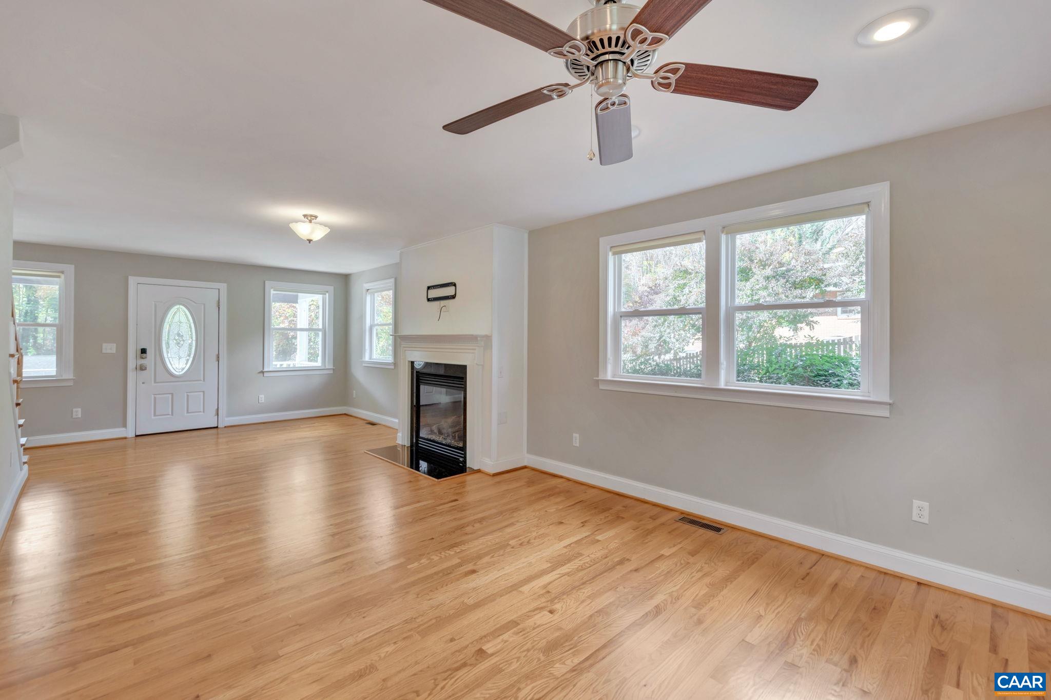 2313 WAYNE AVE