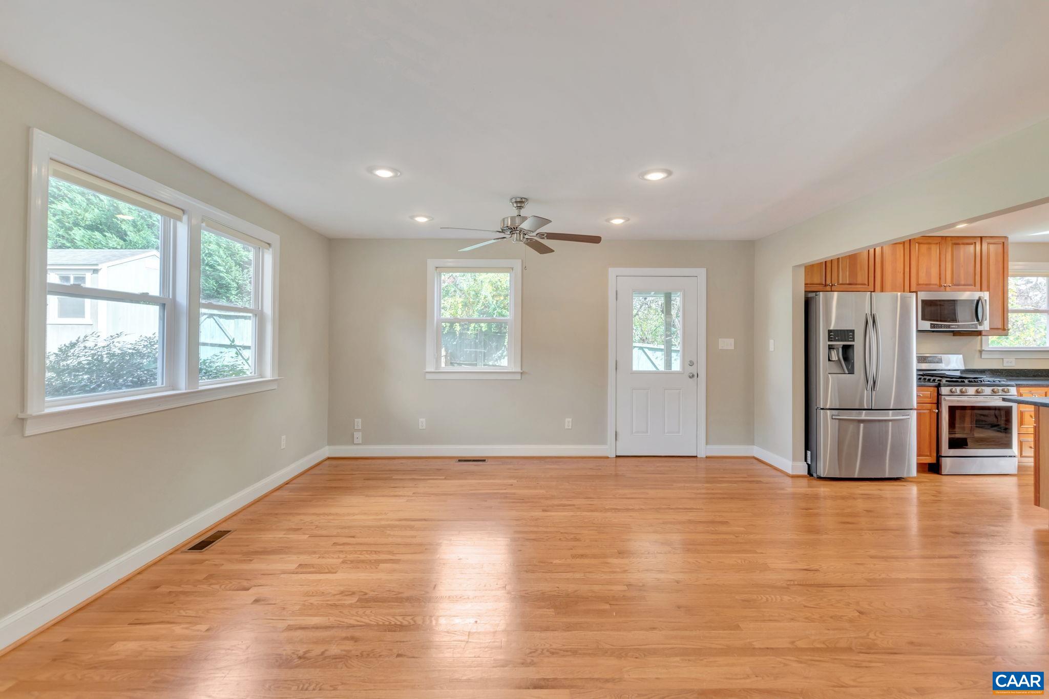 2313 WAYNE AVE