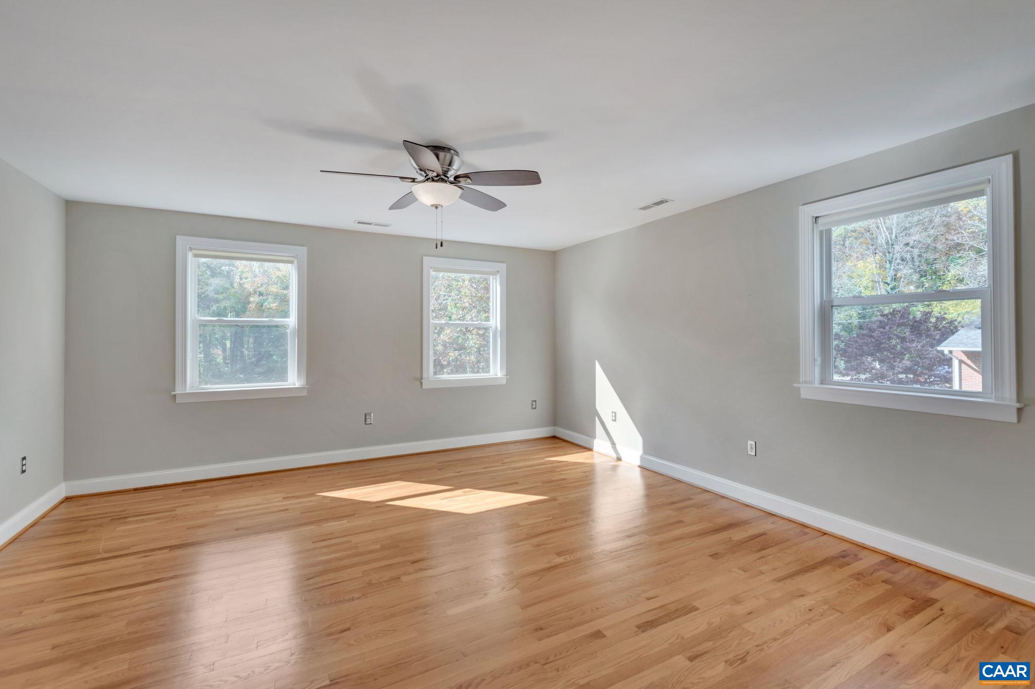 2313 WAYNE AVE
