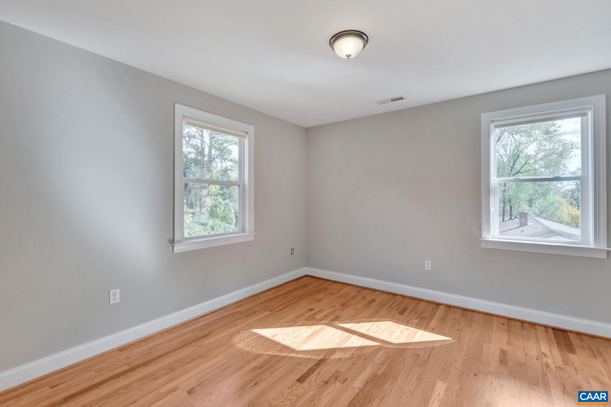 2313 WAYNE AVE