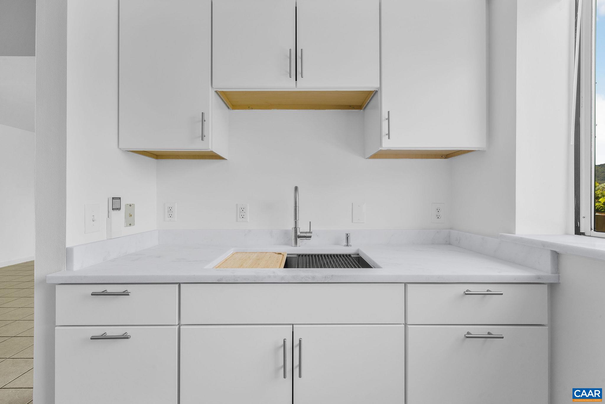 1604 MONTICELLO AVE Unit: A