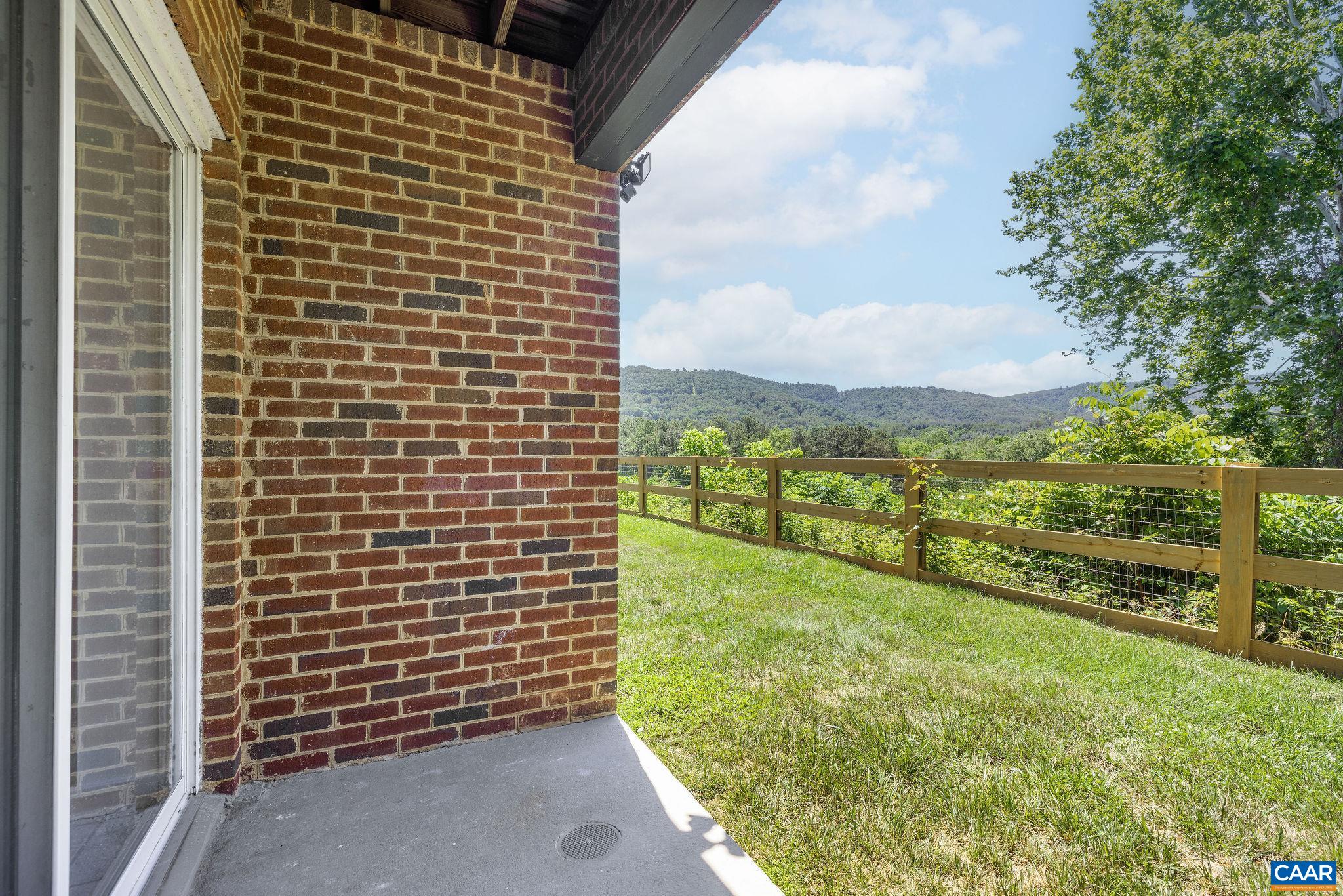 1604 MONTICELLO AVE Unit: A