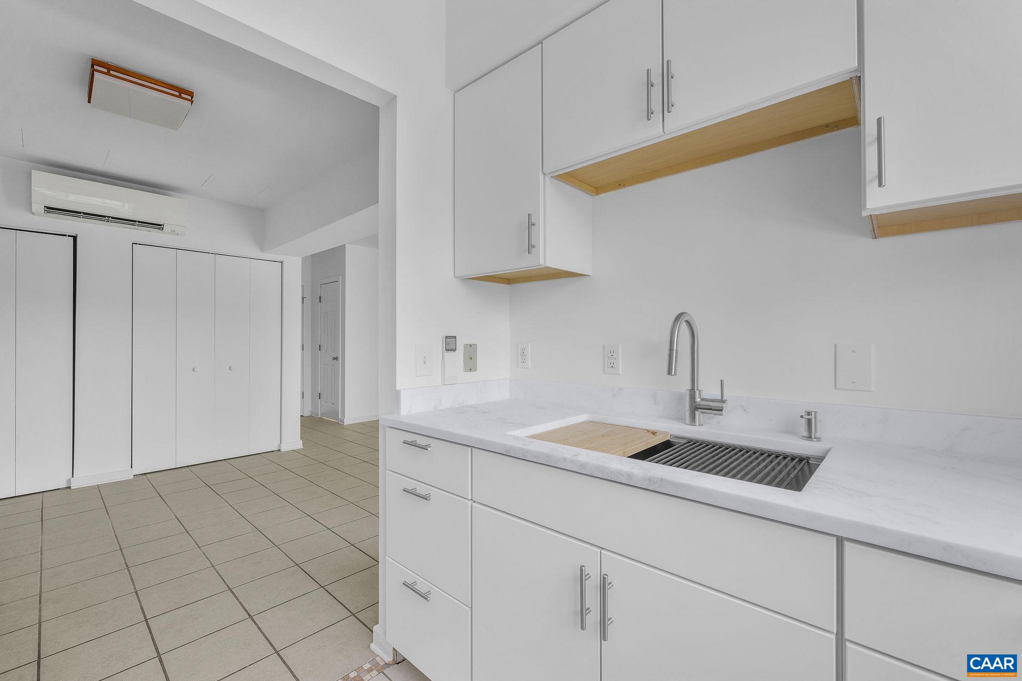 1604 MONTICELLO AVE Unit: A