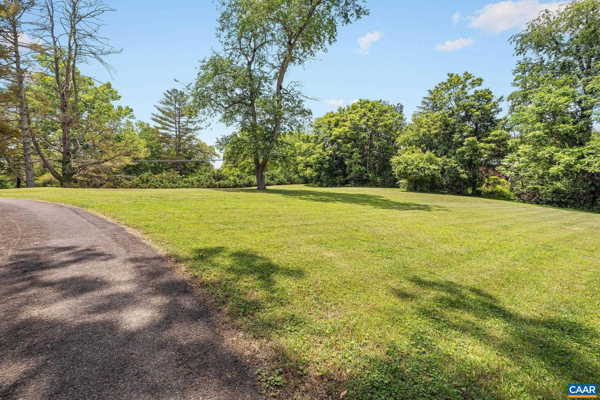 1100 WEST LEIGH DR