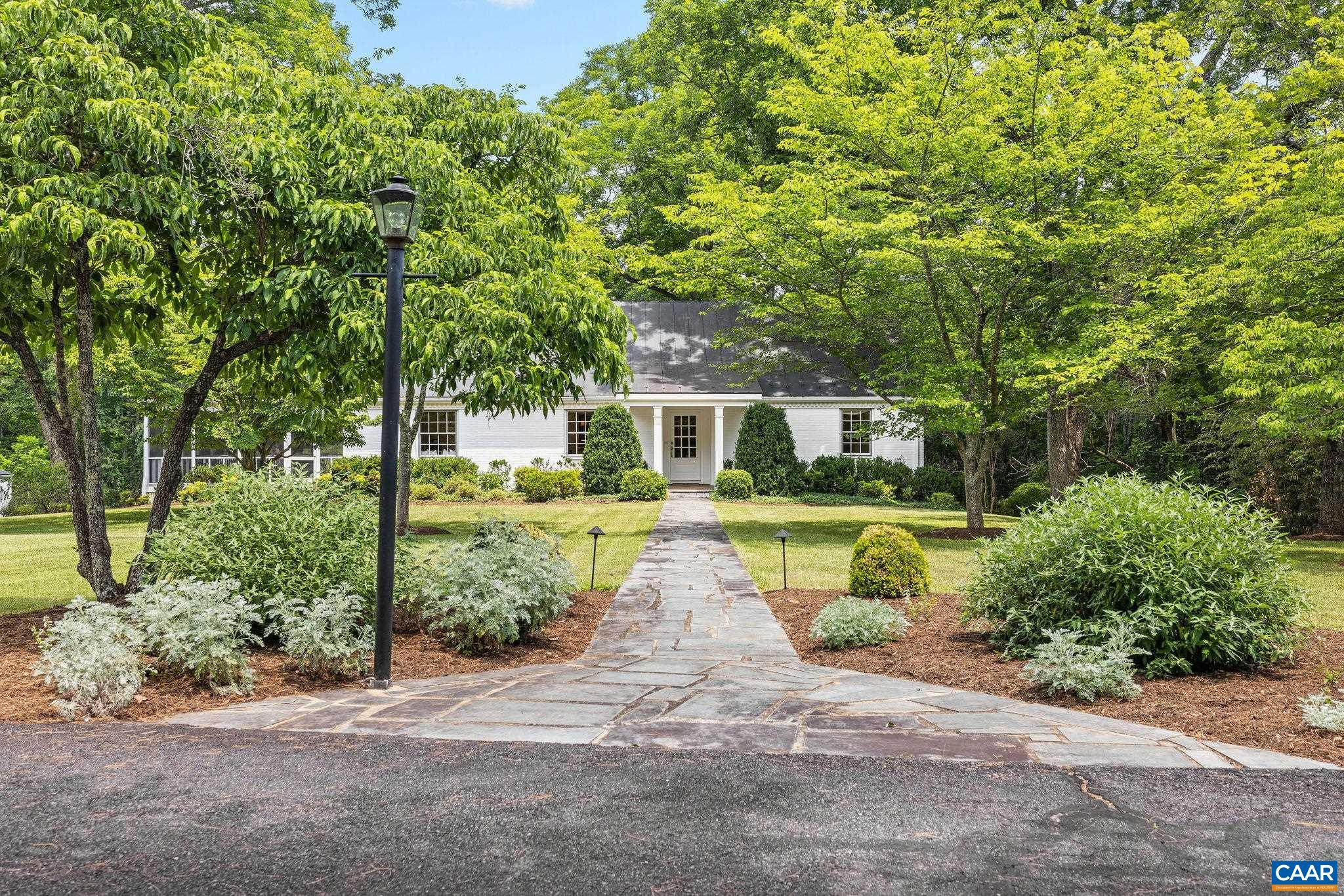 1100 WEST LEIGH DR