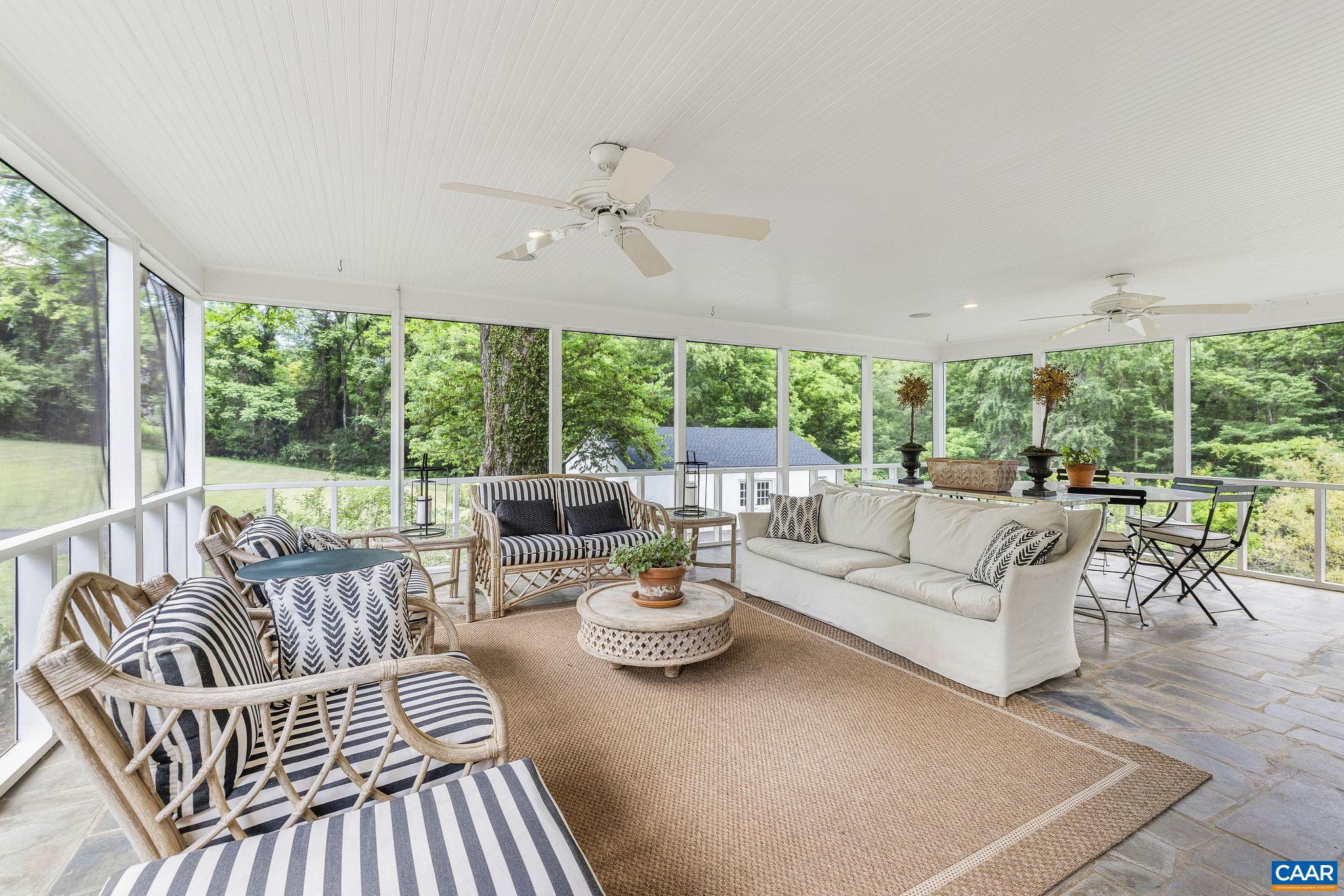 1100 WEST LEIGH DR
