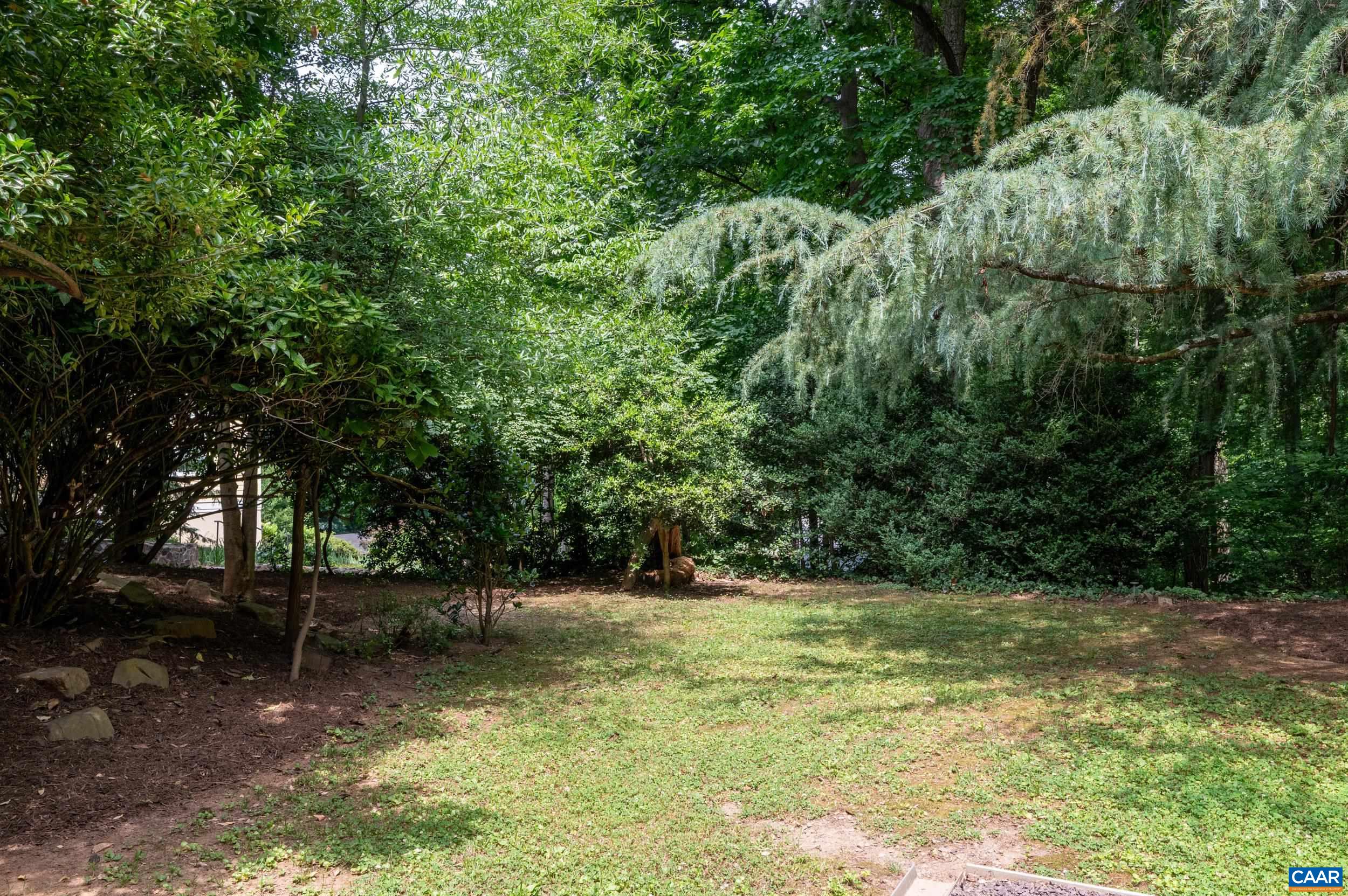 1933 BLUE RIDGE RD