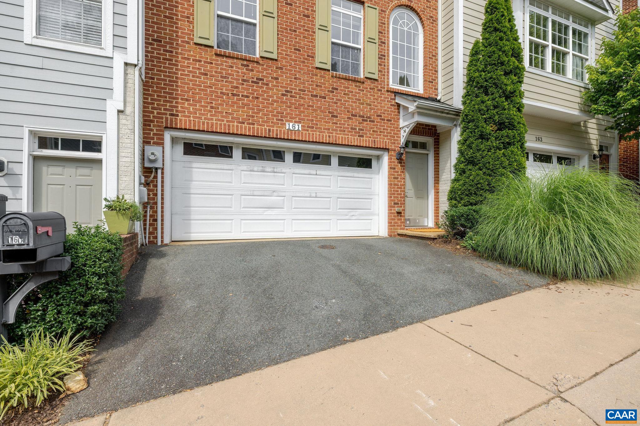 161 BROOKWOOD DR