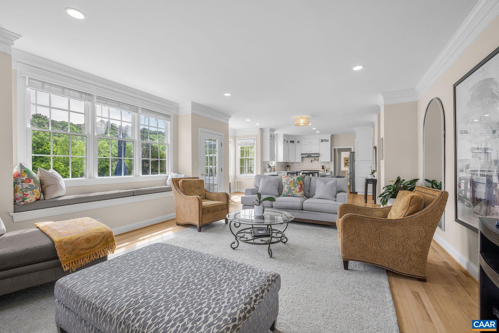 3664 PERTHSHIRE CT