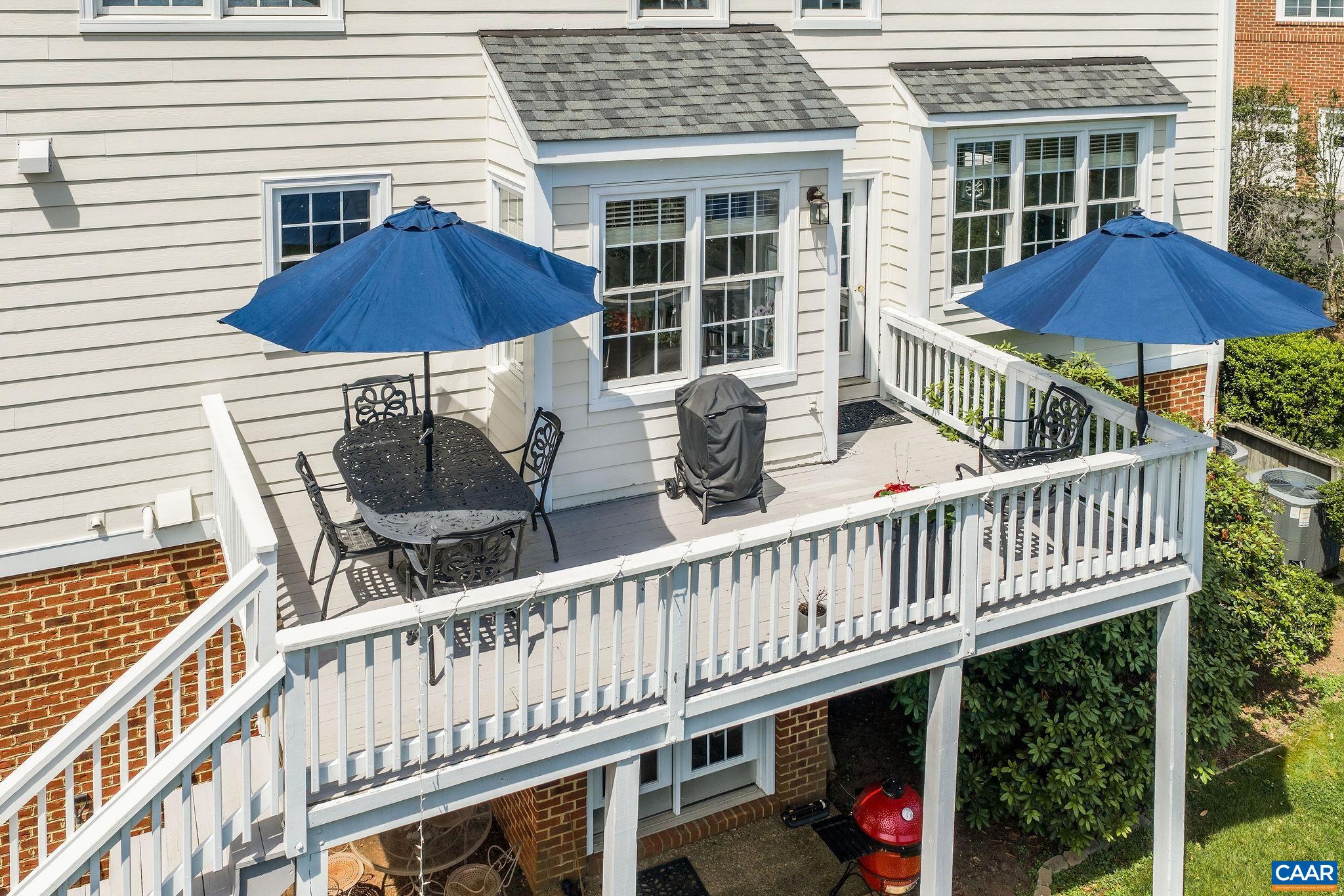 3664 PERTHSHIRE CT