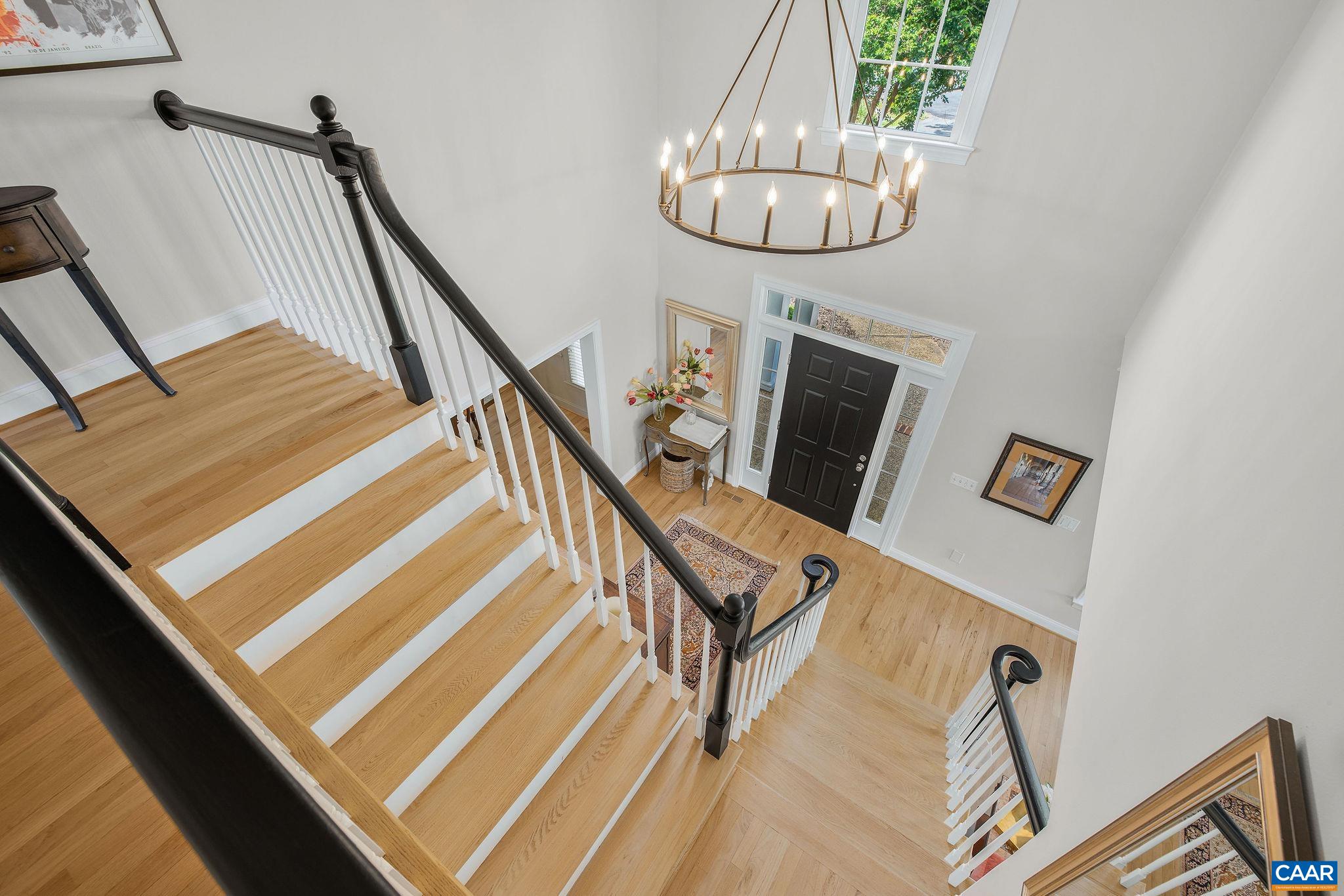 3664 PERTHSHIRE CT