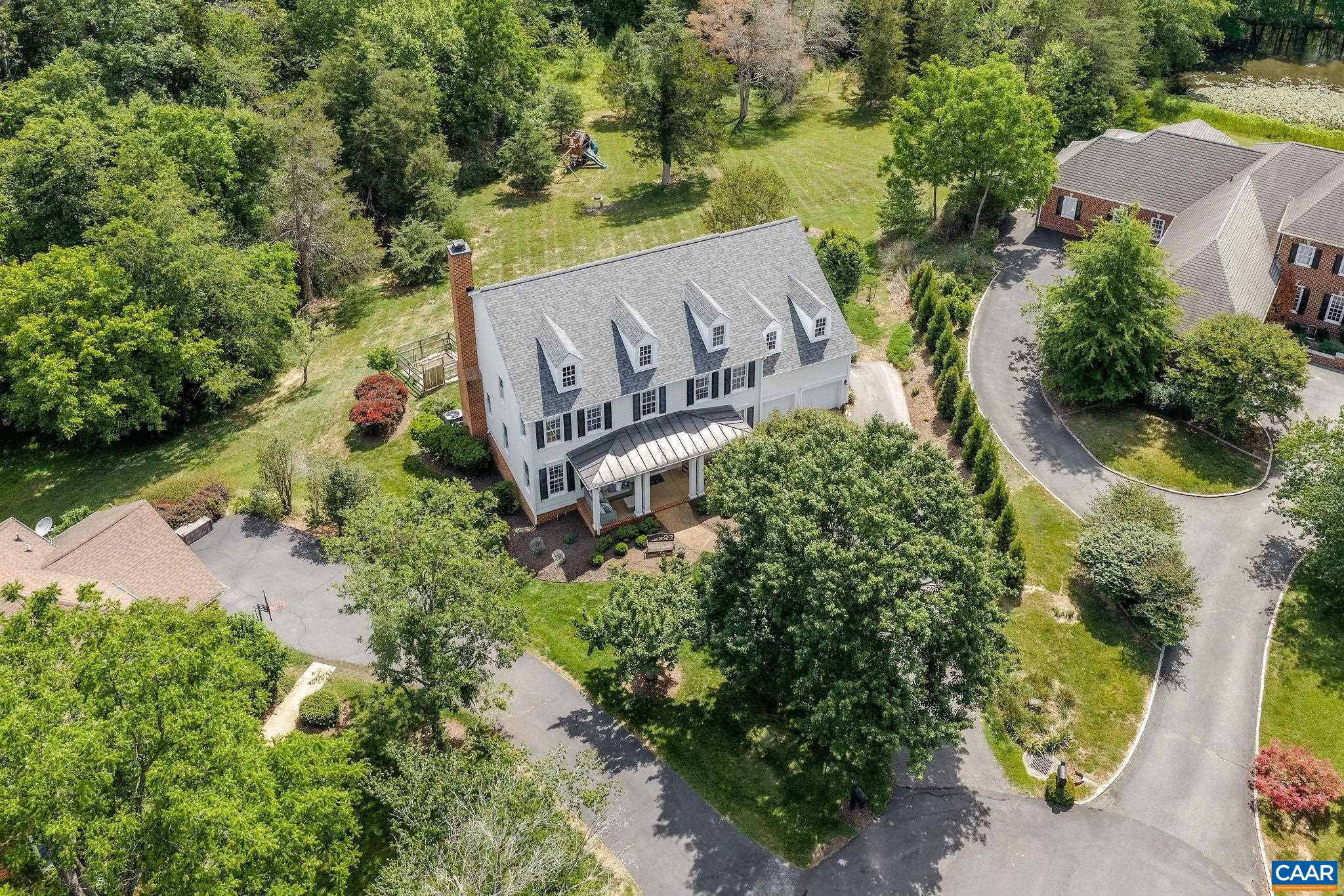3664 PERTHSHIRE CT
