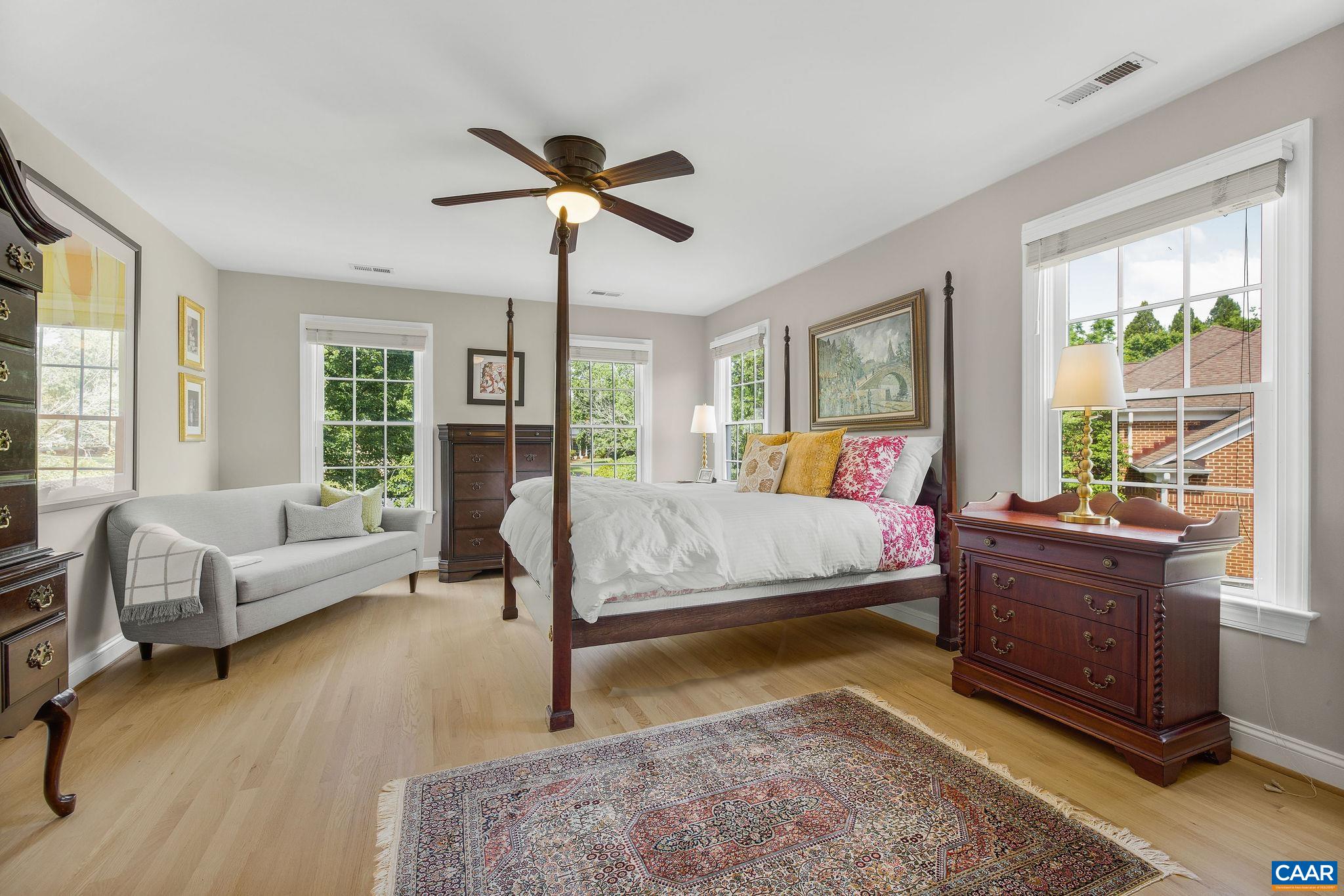 3664 PERTHSHIRE CT