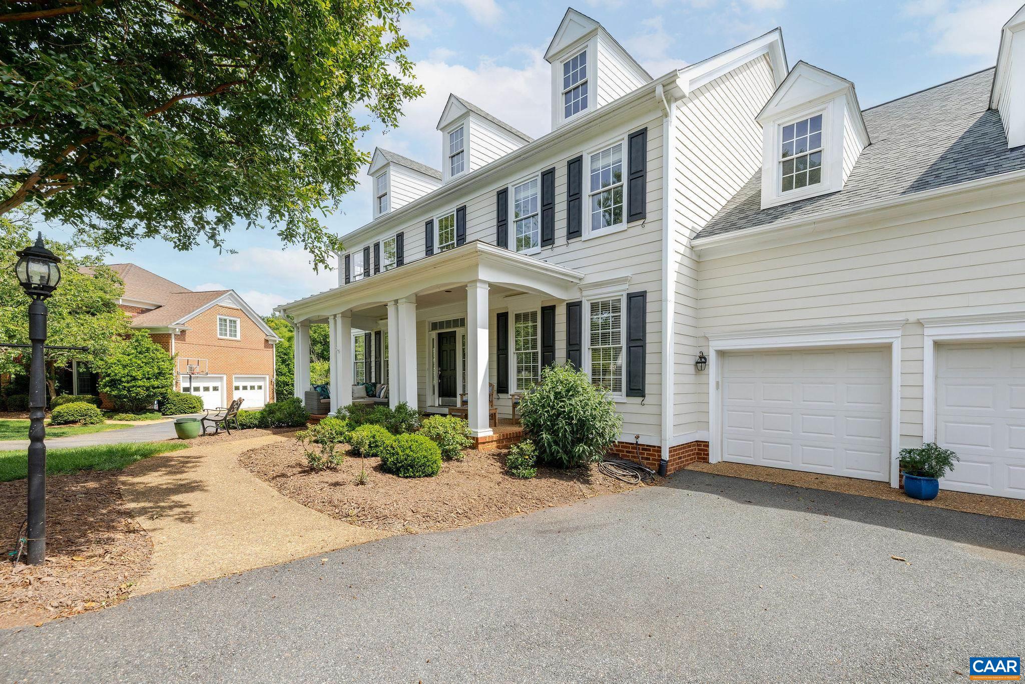 3664 PERTHSHIRE CT