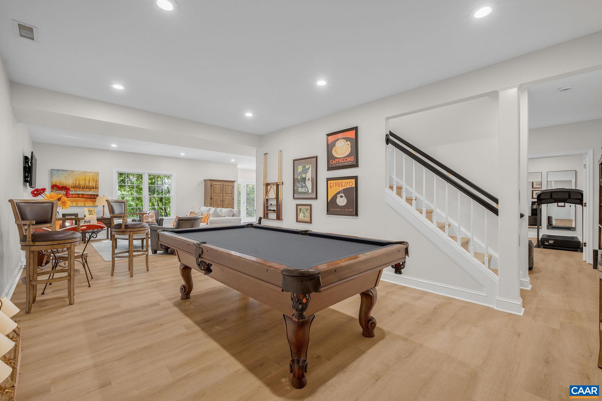 3664 PERTHSHIRE CT