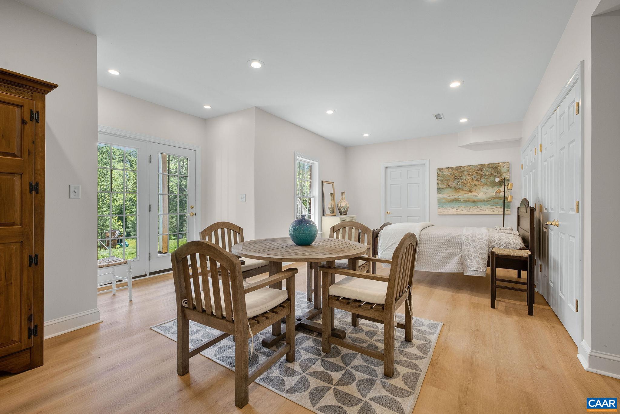 3664 PERTHSHIRE CT