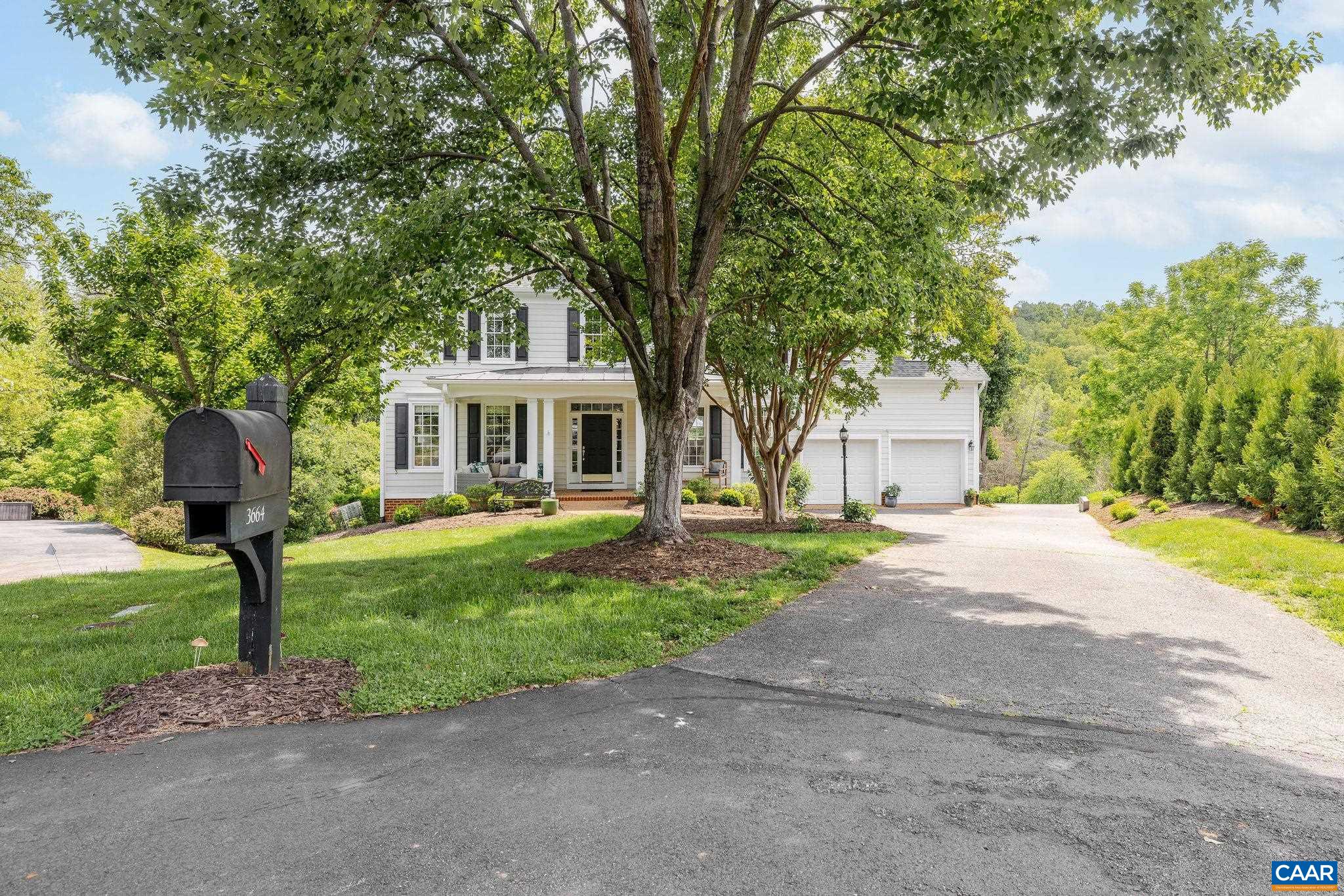 3664 PERTHSHIRE CT