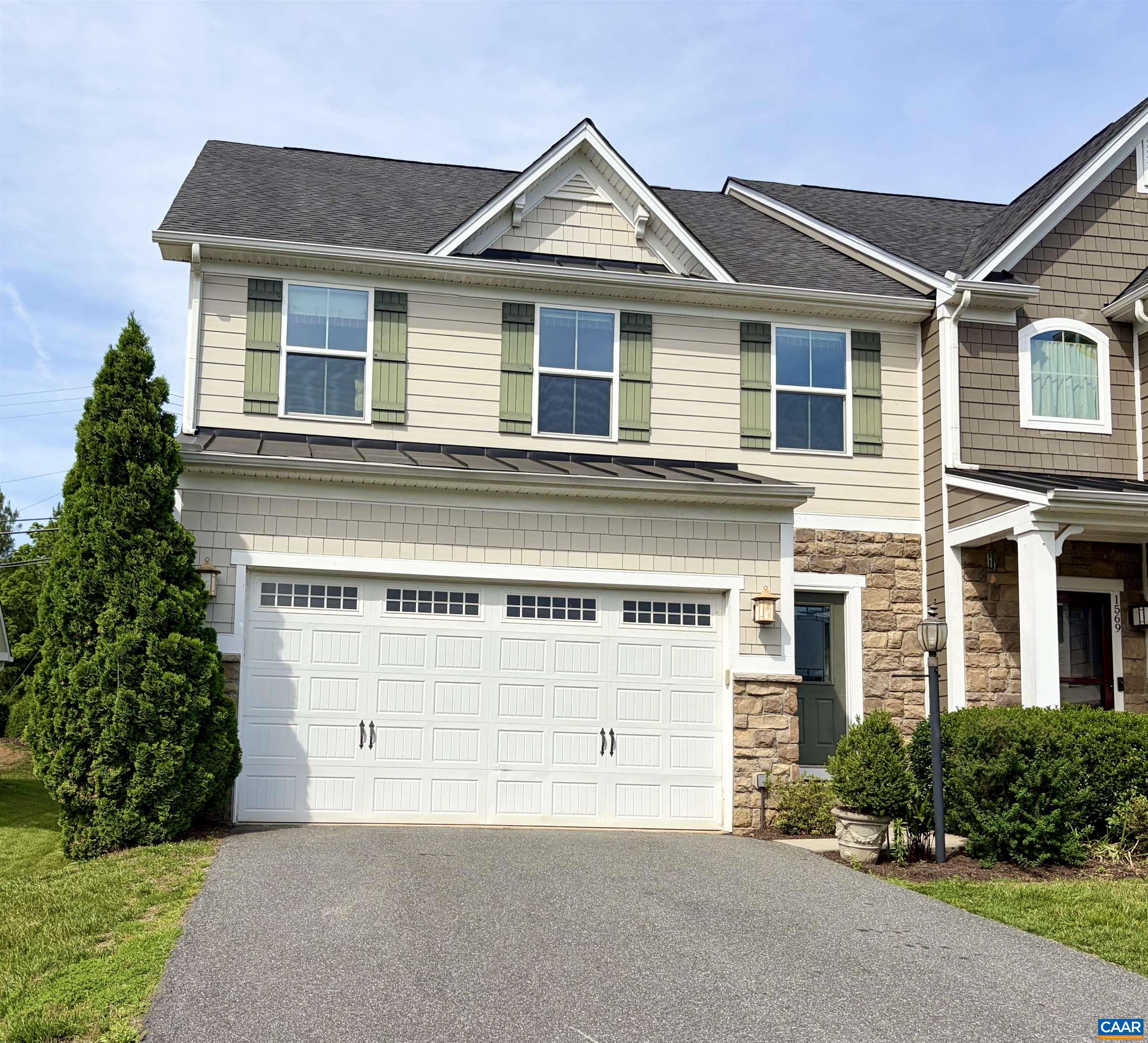 1567 SAWGRASS CT