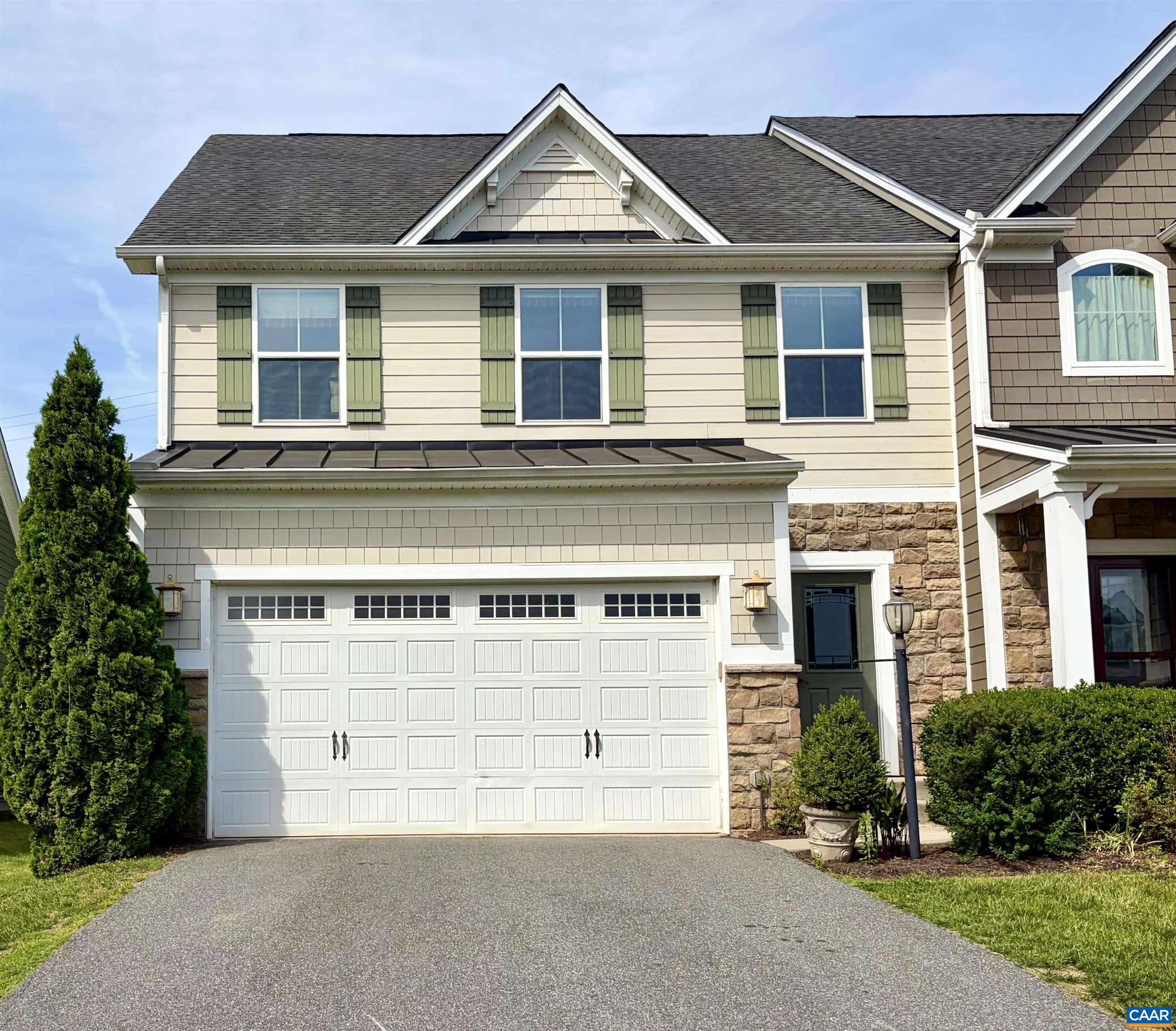 1567 SAWGRASS CT