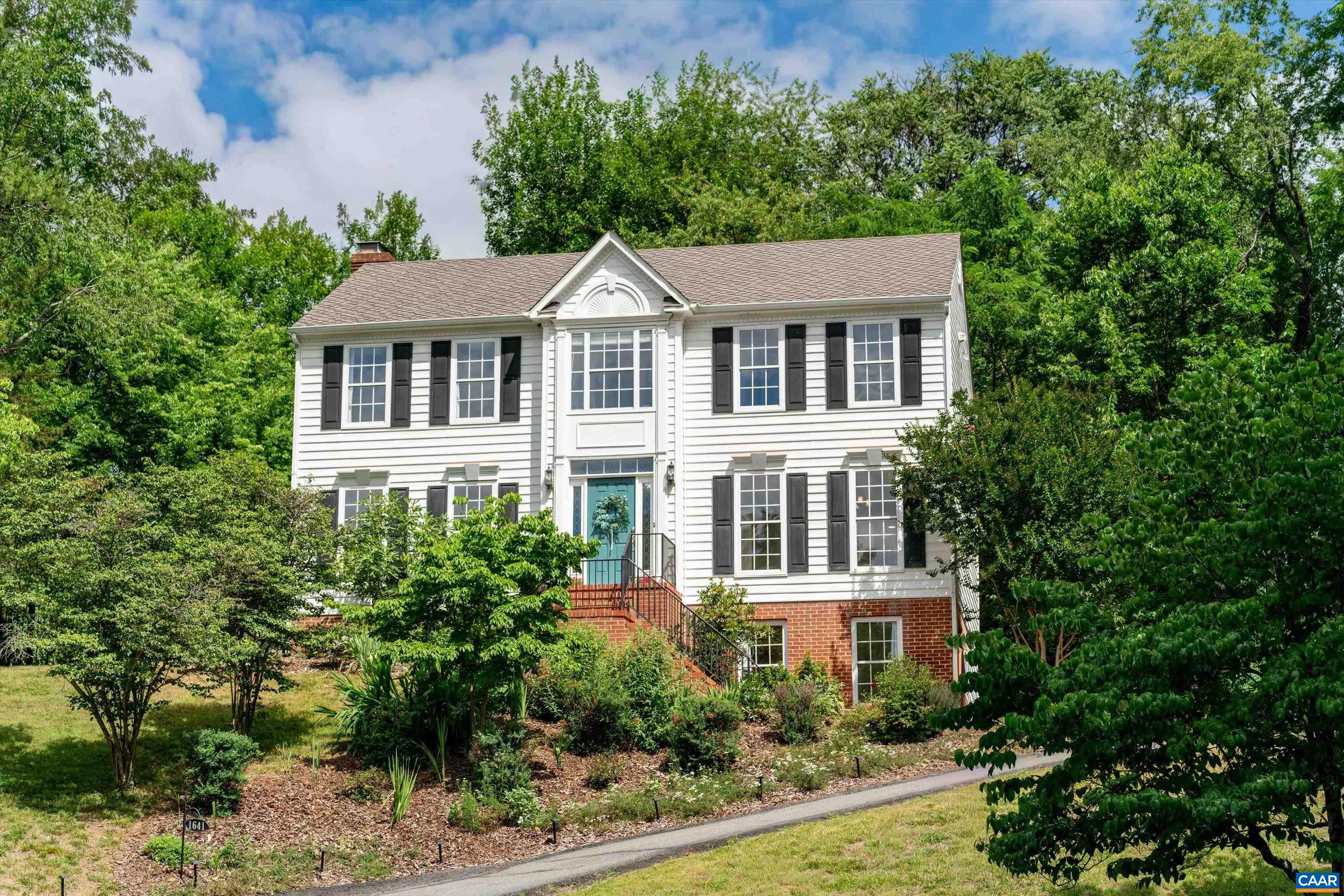 1641 BRIGHTFIELD PL