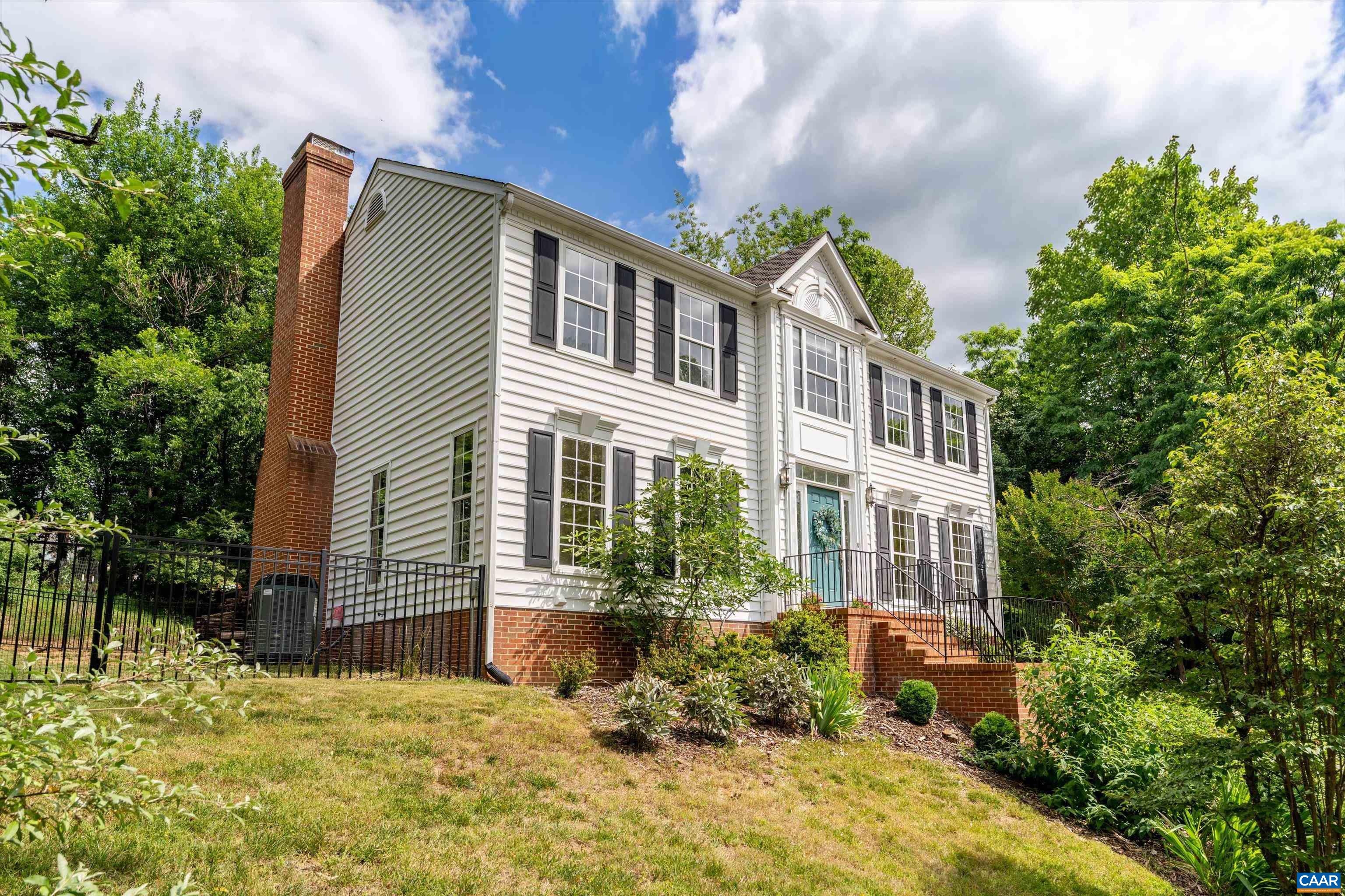1641 BRIGHTFIELD PL