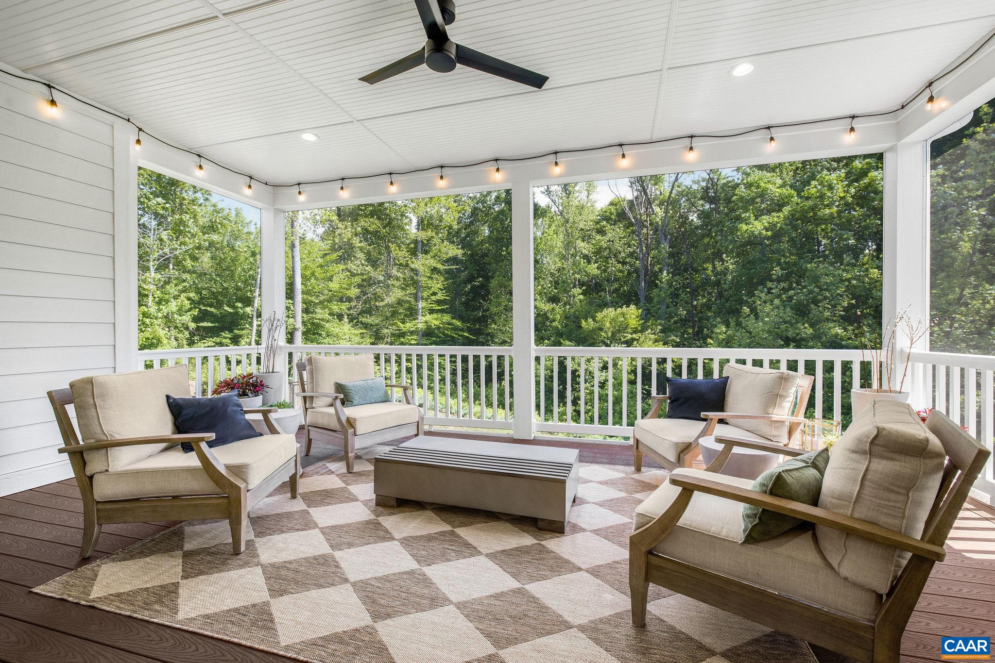 116 APPLEWOOD DR