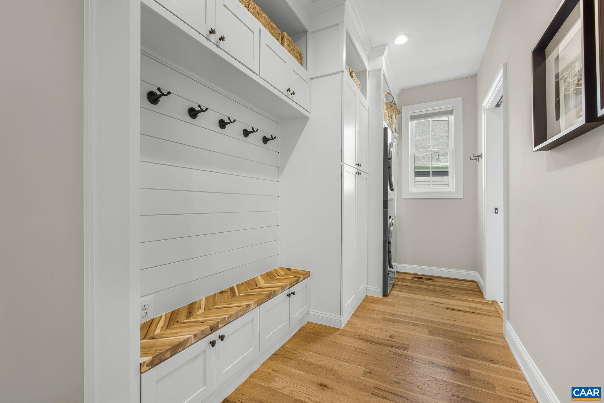 116 APPLEWOOD DR