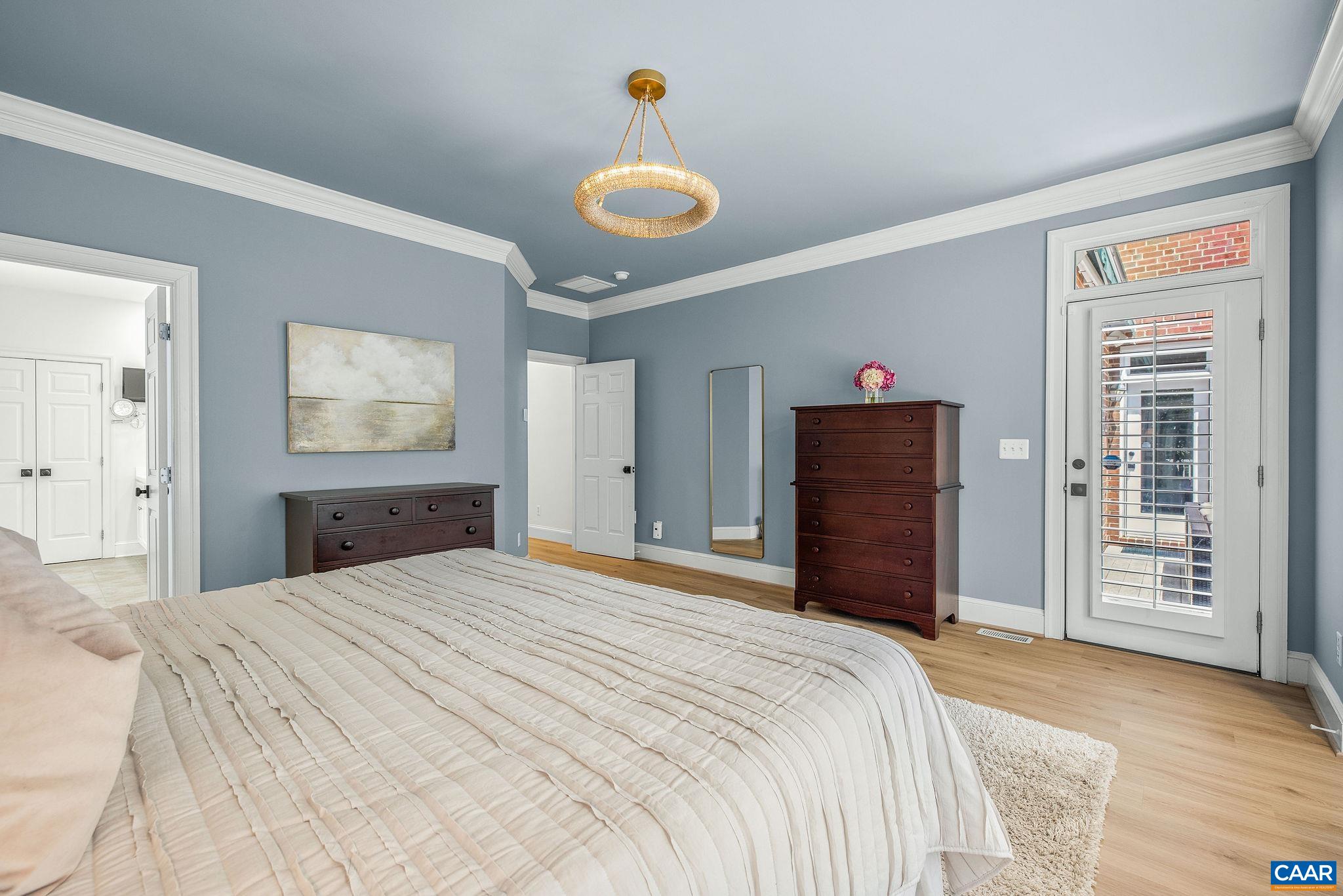 2108 PIPER WAY