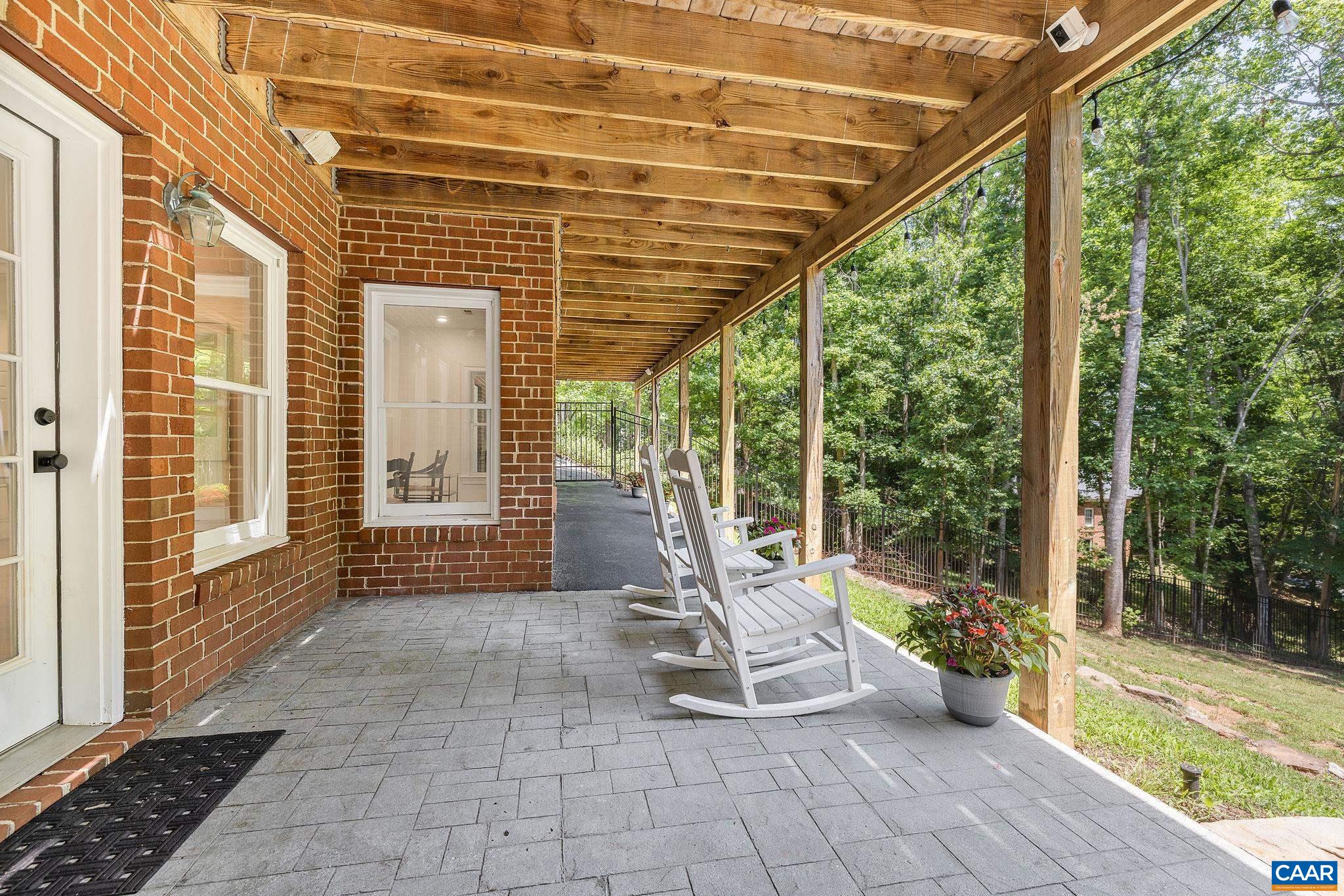 2108 PIPER WAY