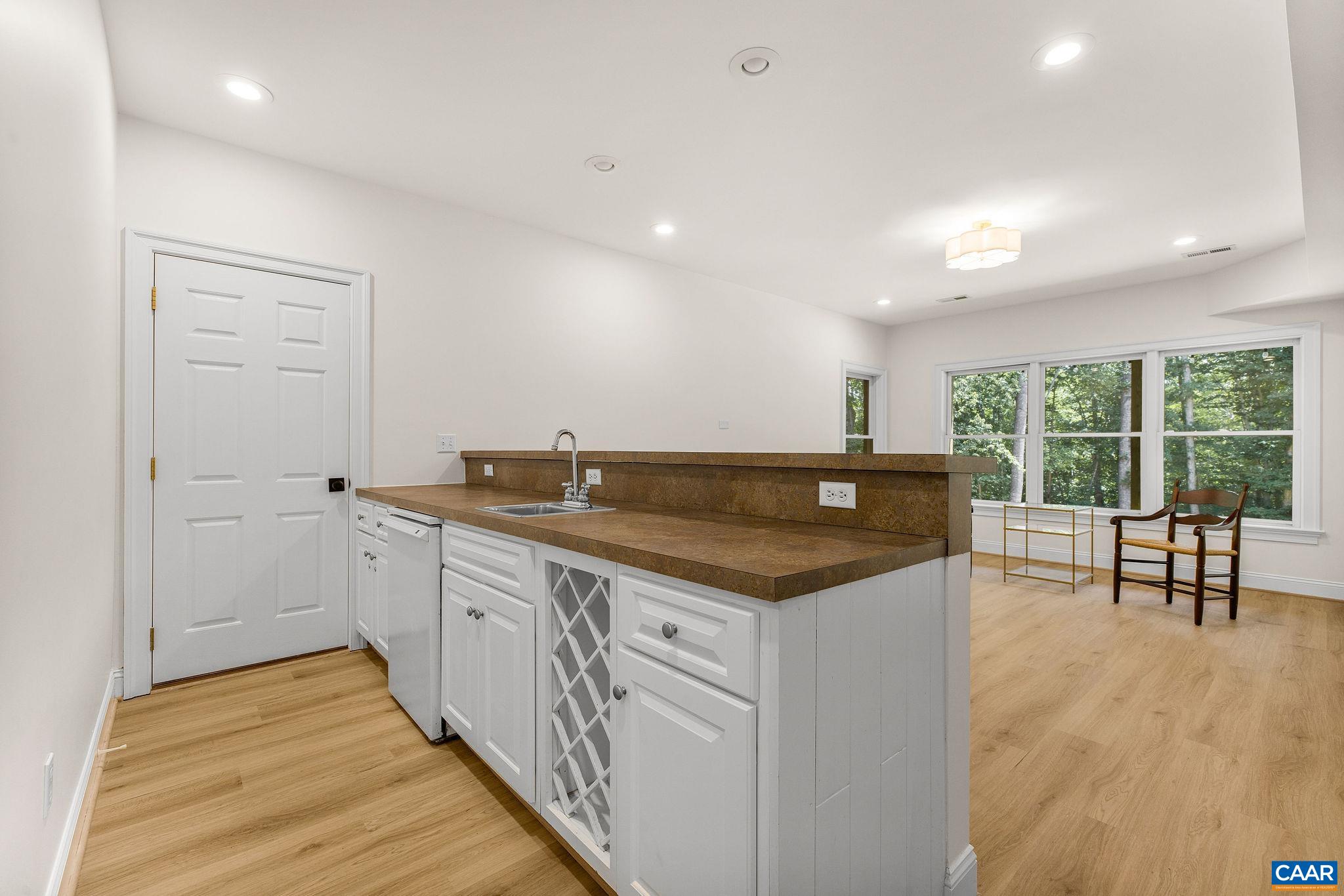 2108 PIPER WAY