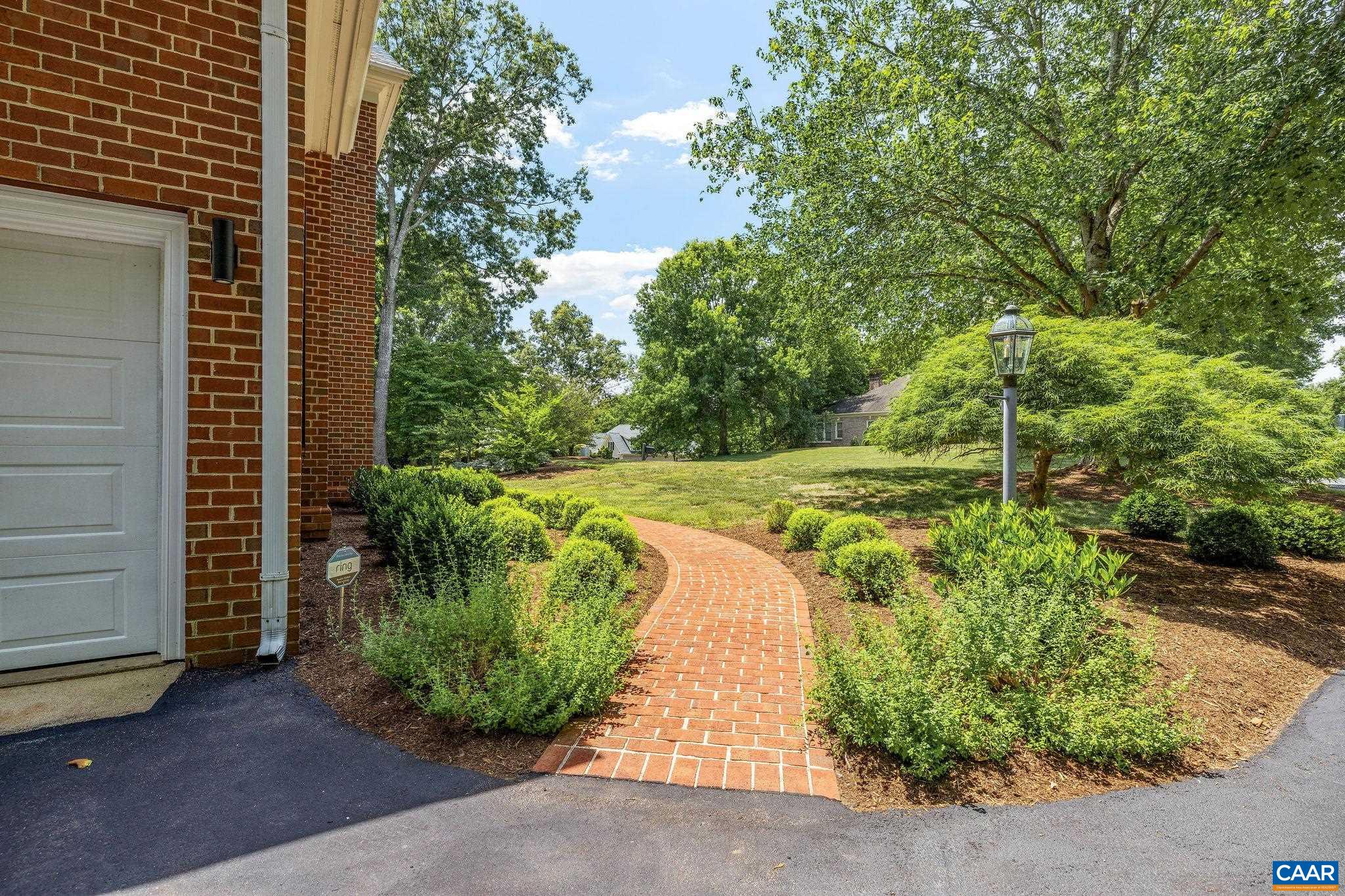 2108 PIPER WAY