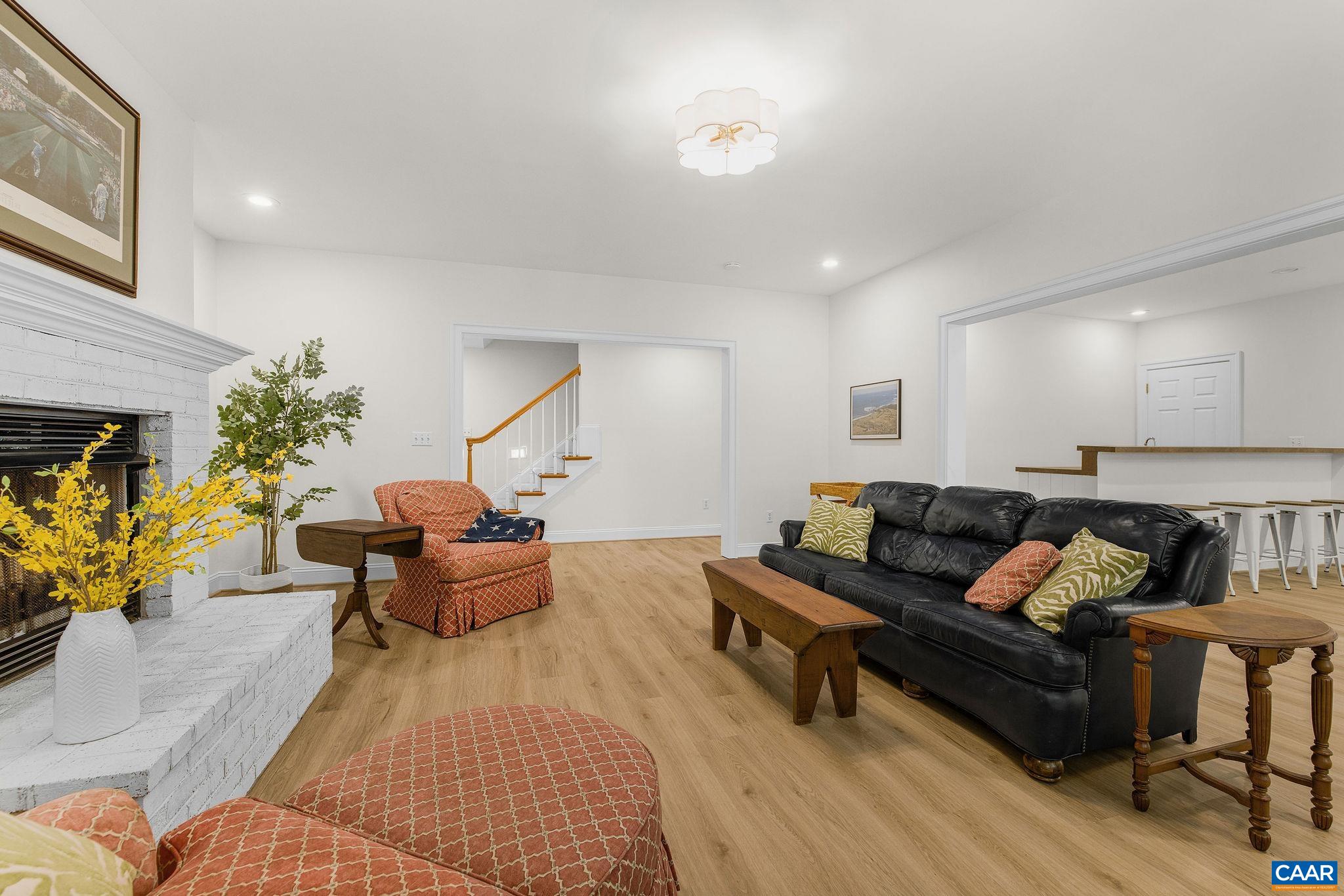 2108 PIPER WAY
