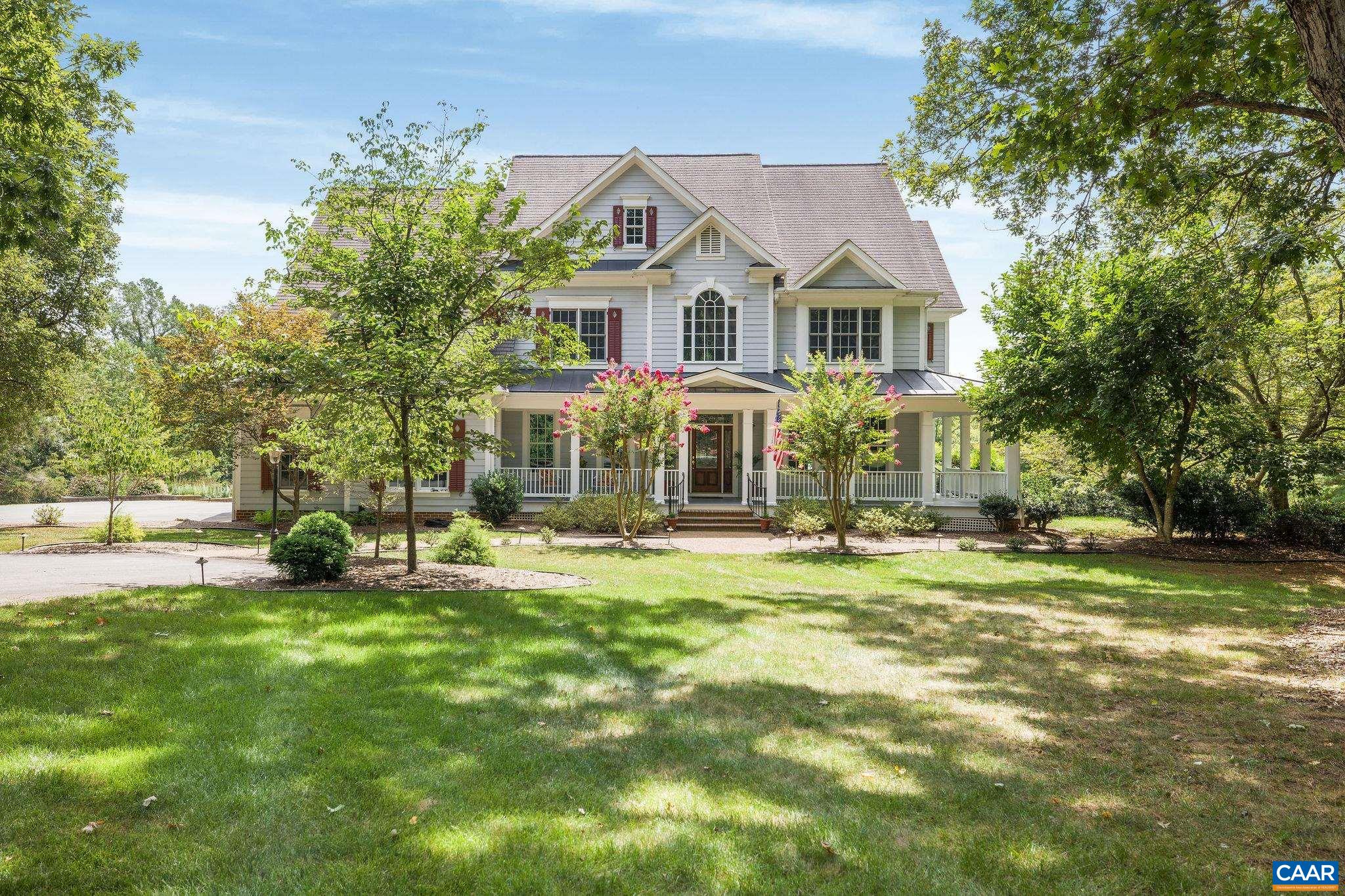 4110 REDWOOD LN