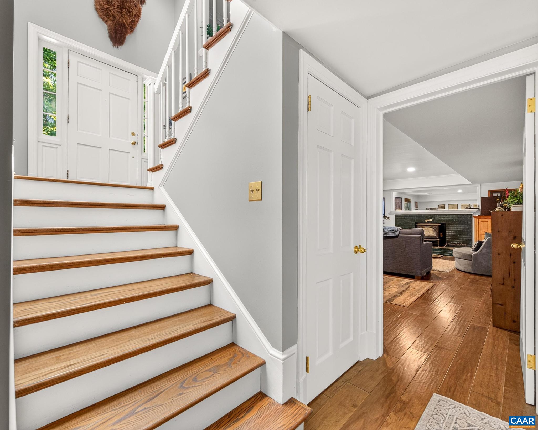 860 FLORDON DR