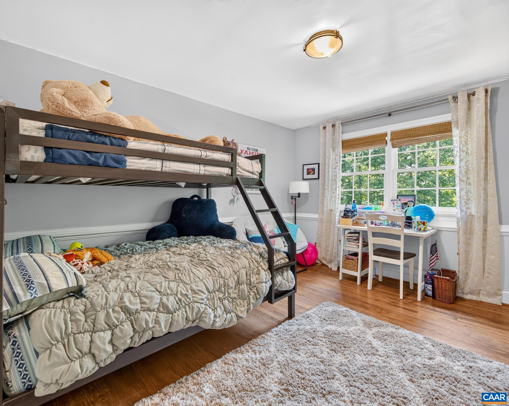 860 FLORDON DR