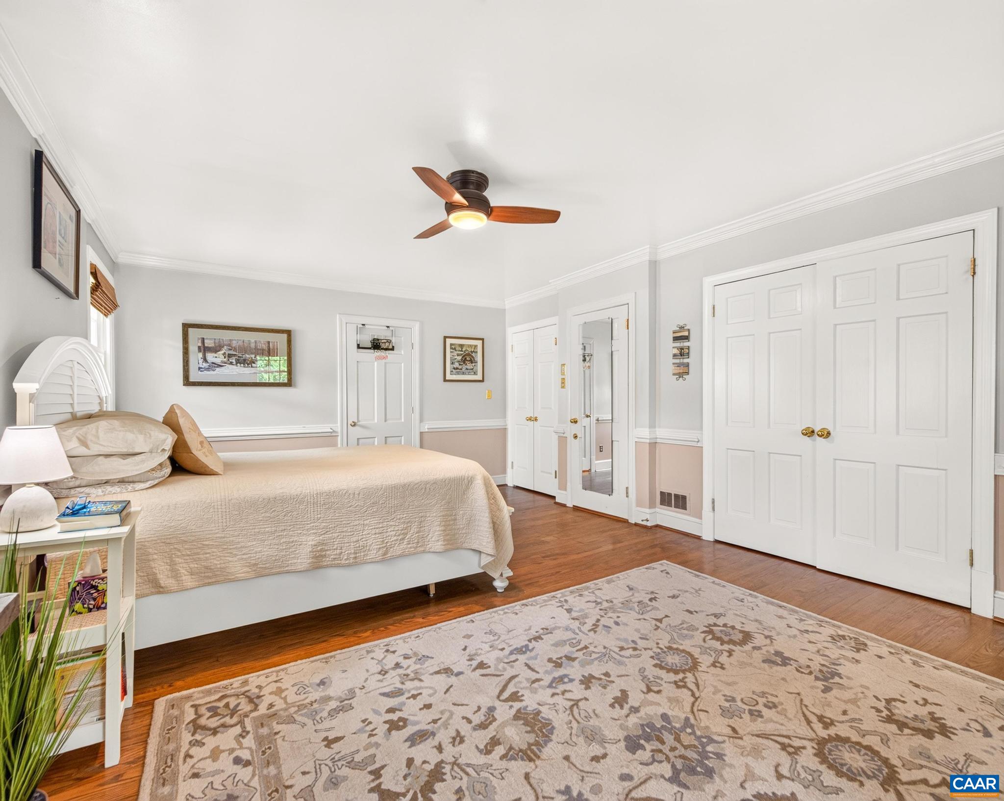860 FLORDON DR