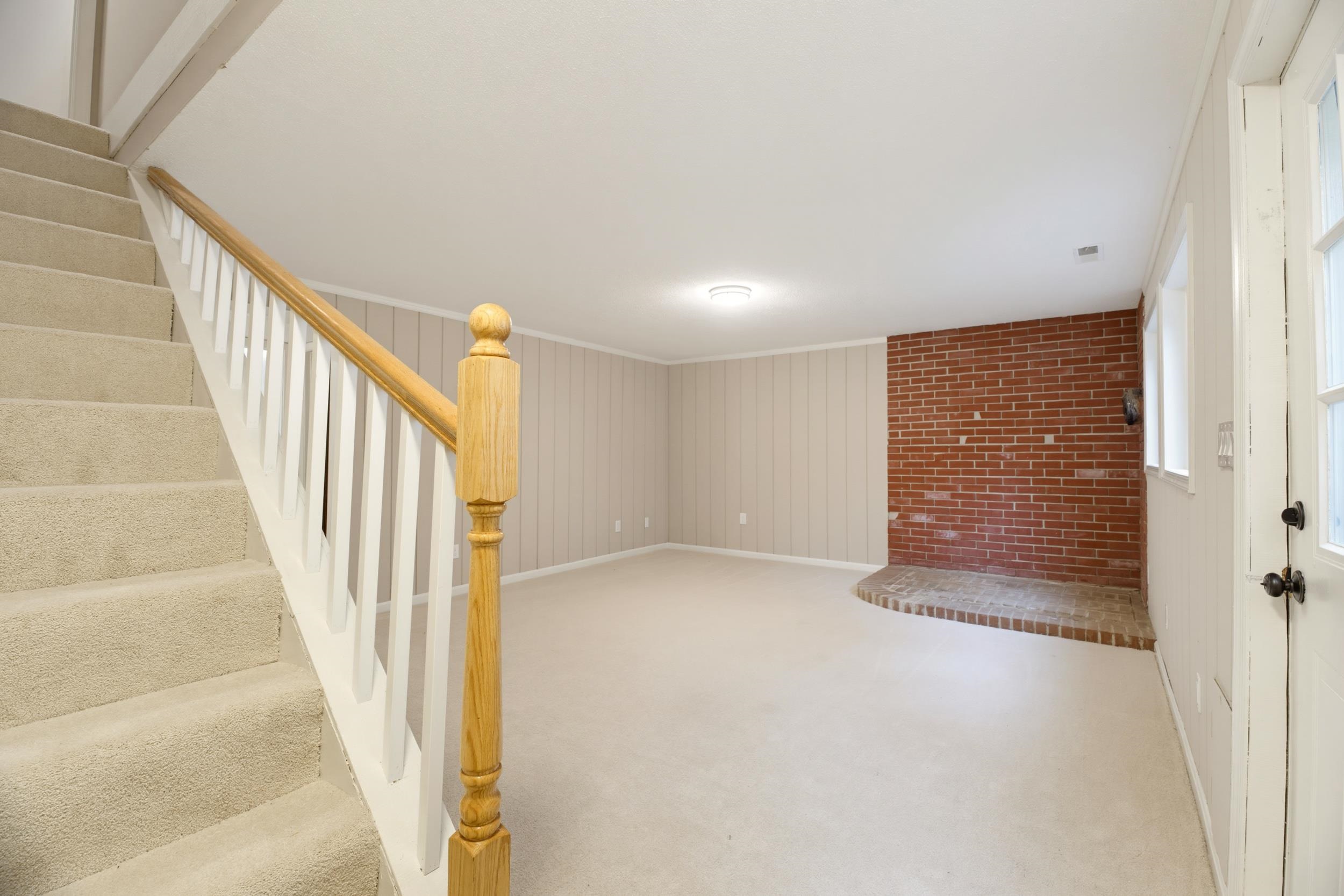 58 SUNSET CIR