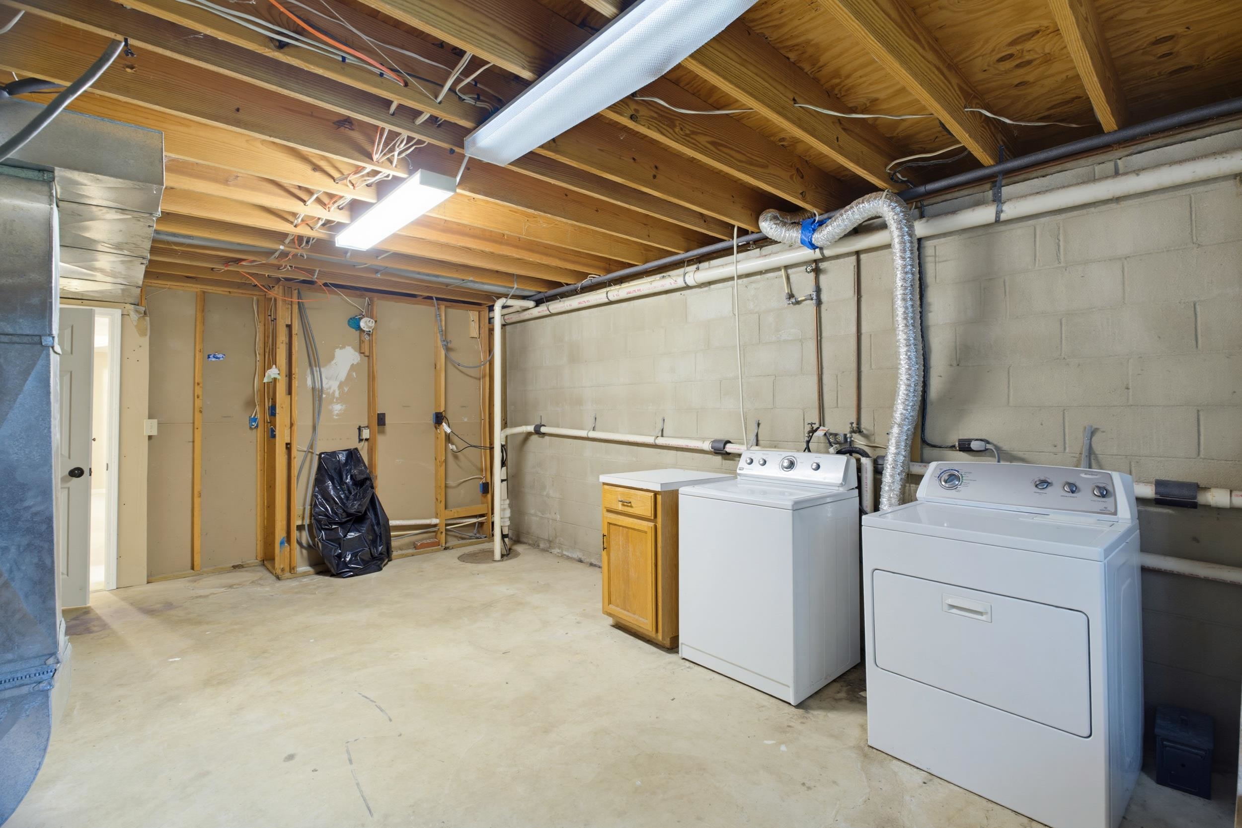 58 SUNSET CIR