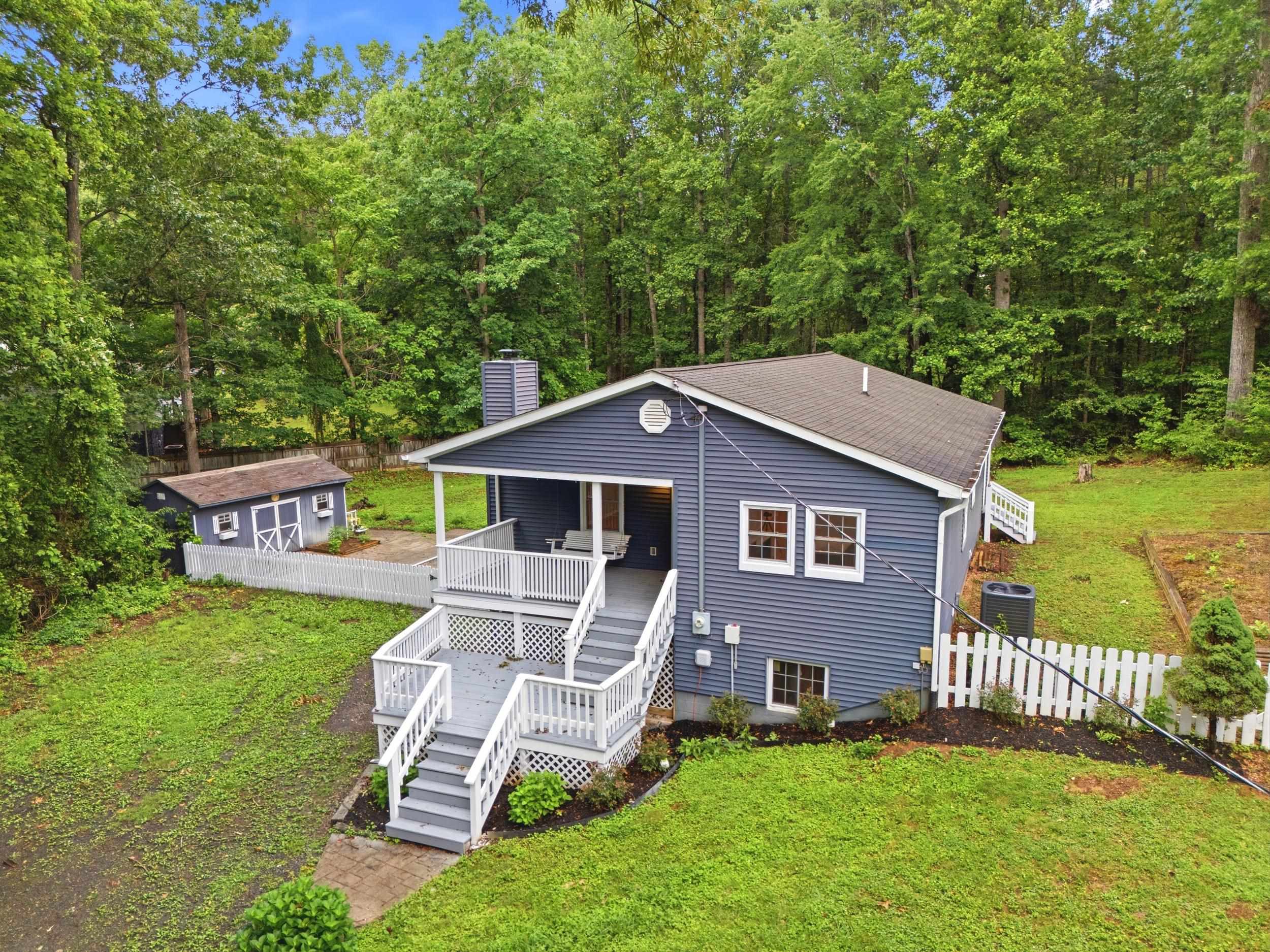 58 SUNSET CIR