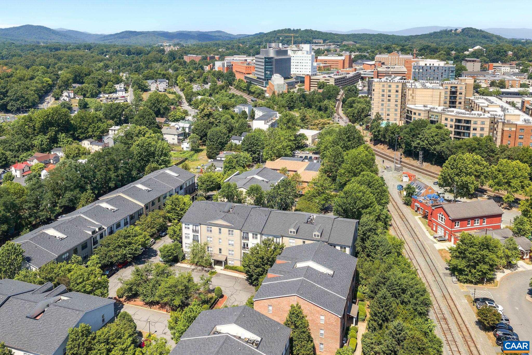 775 WALKER SQ Unit: 2D