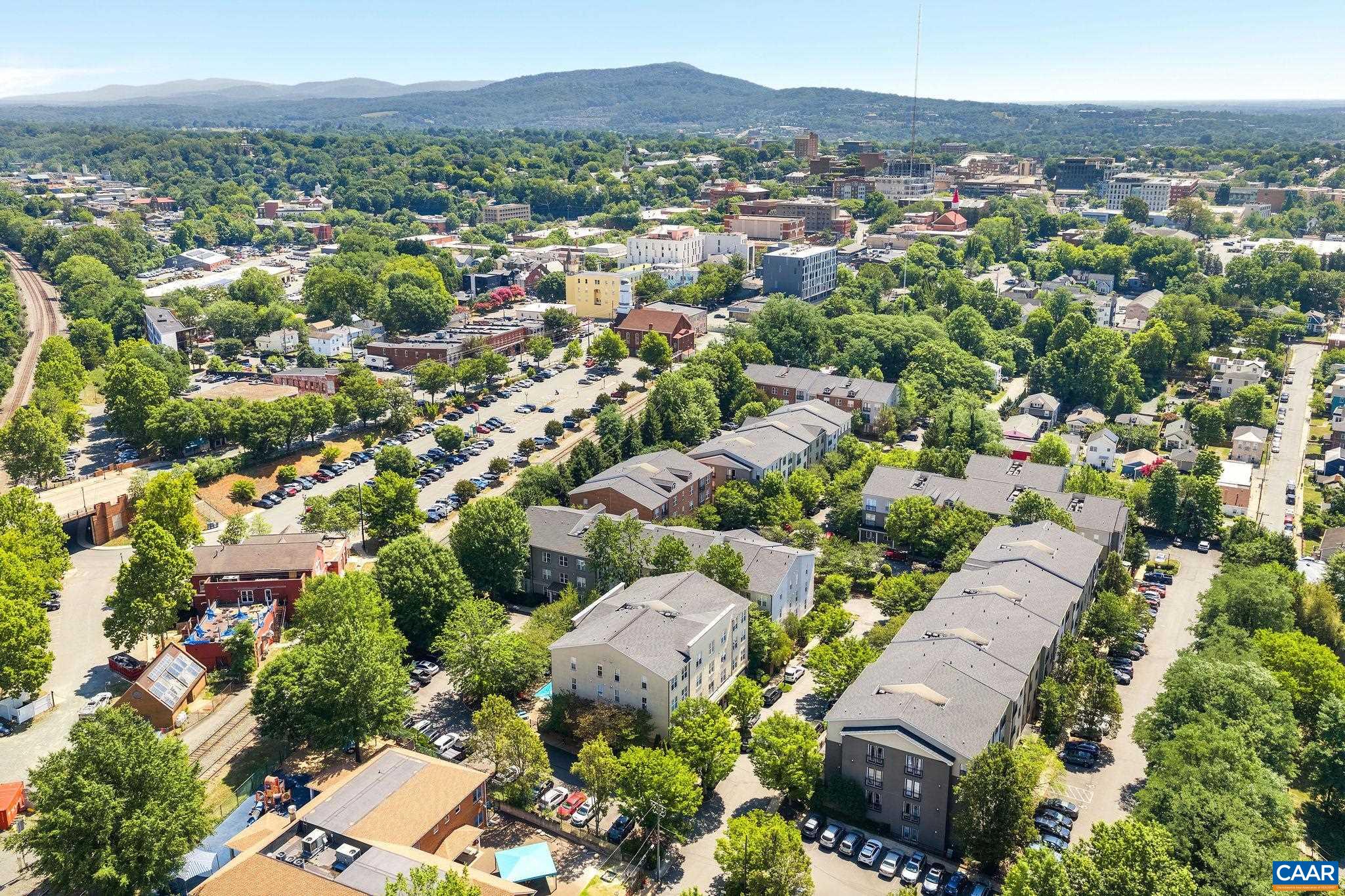 775 WALKER SQ Unit: 2D